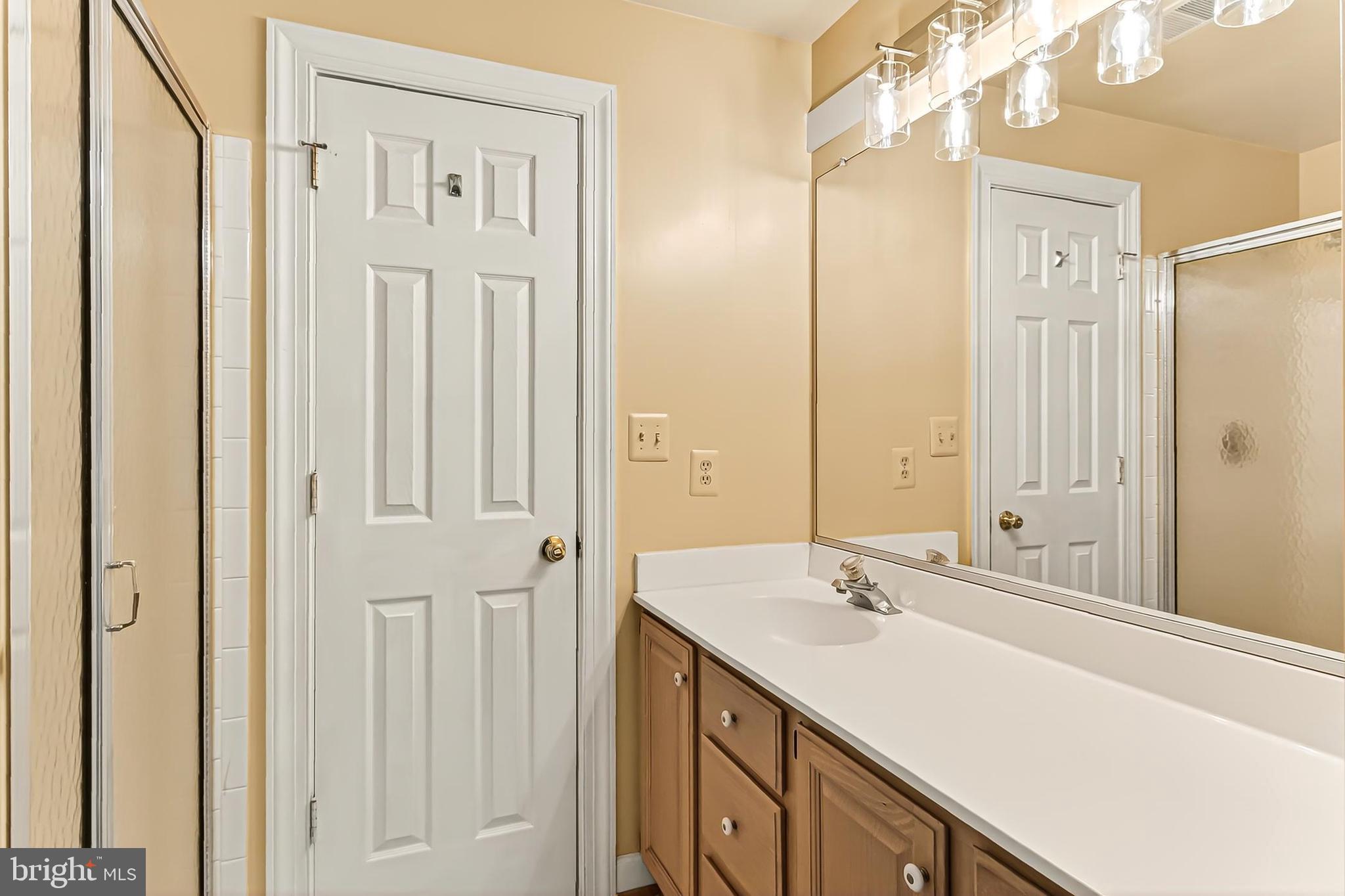 FAIRFIELD HOUSE - Residential