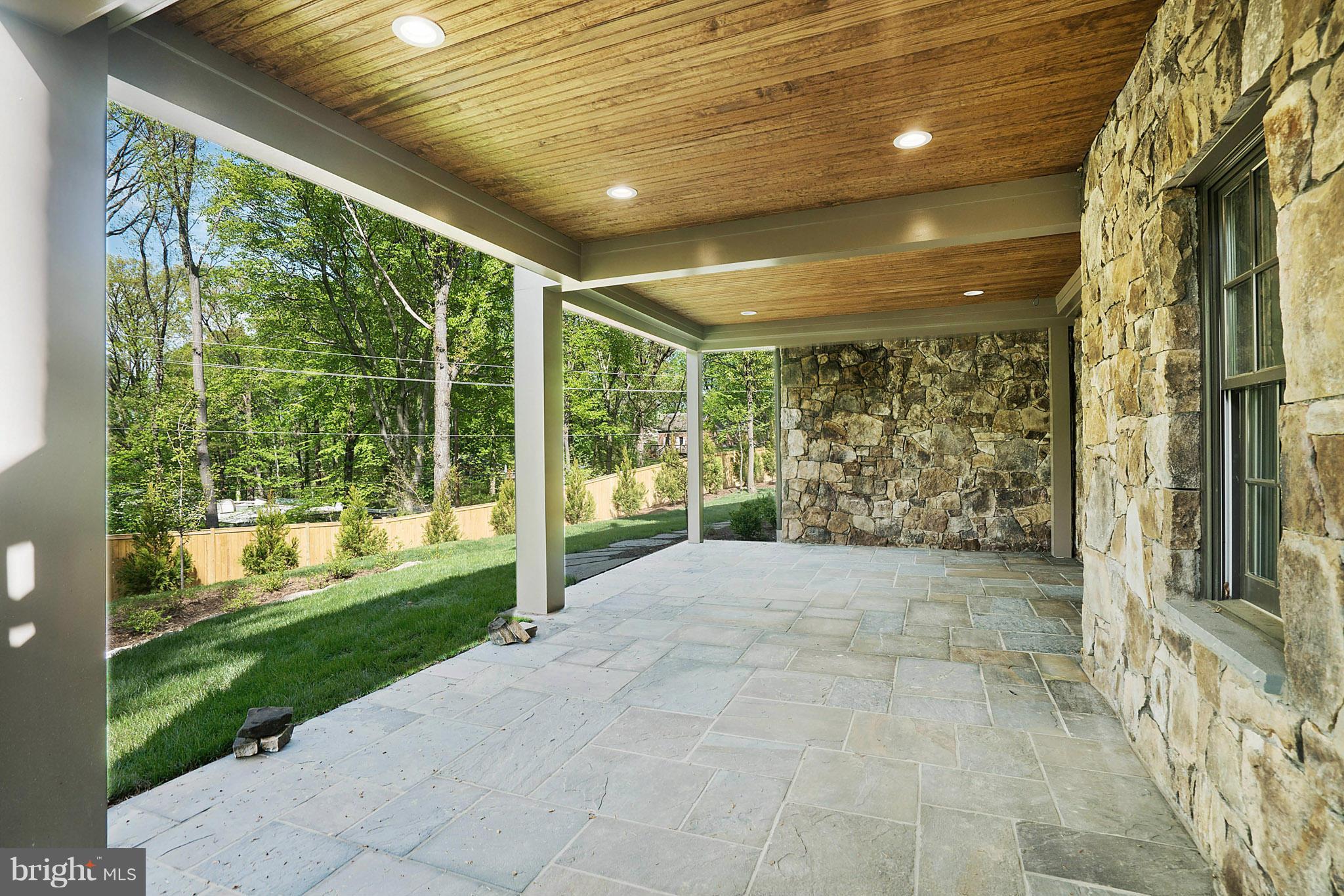 WOODLAND ACRES - Residential