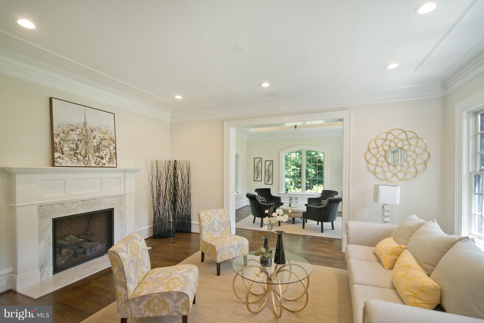 WOODLAND ACRES - Residential