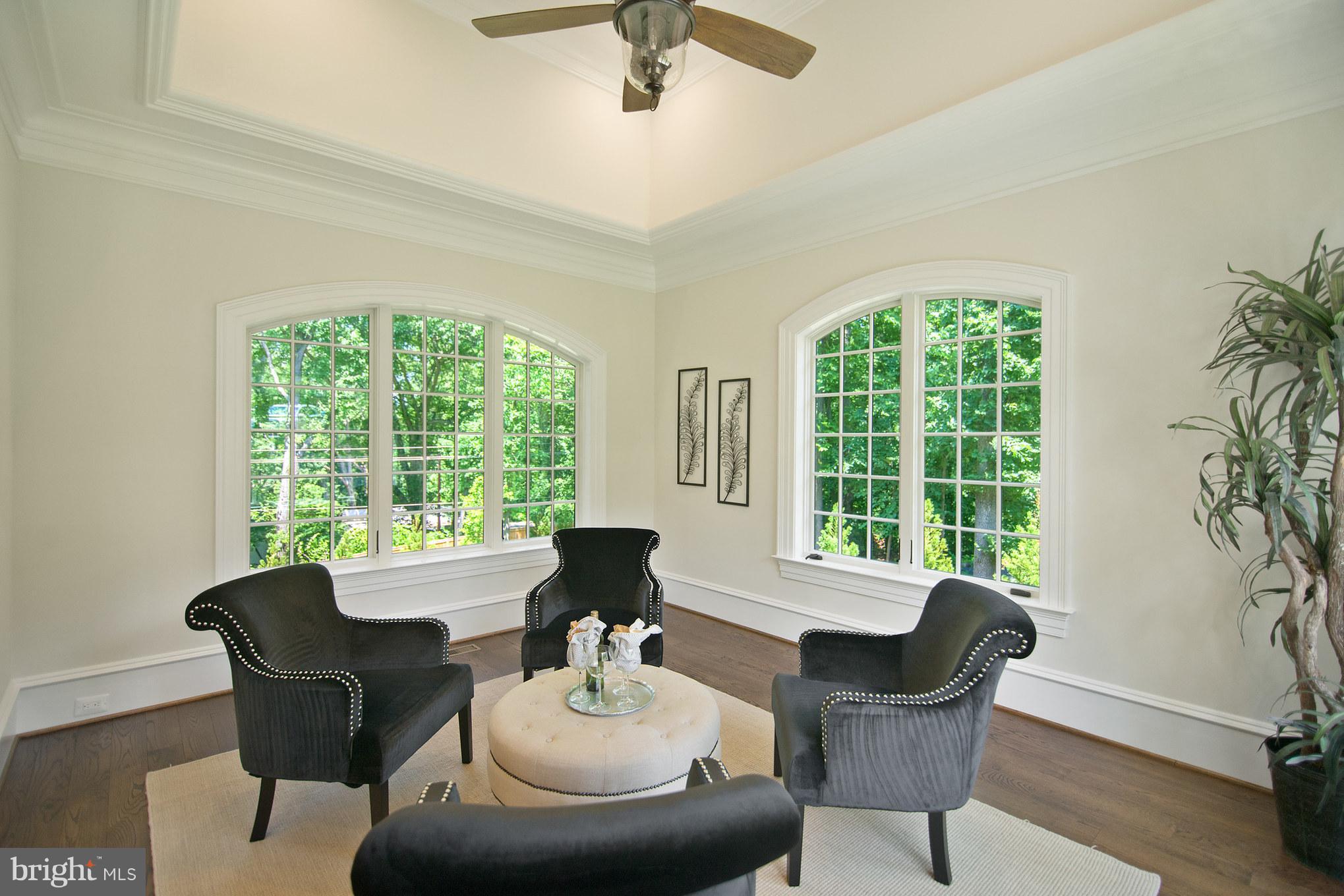 WOODLAND ACRES - Residential