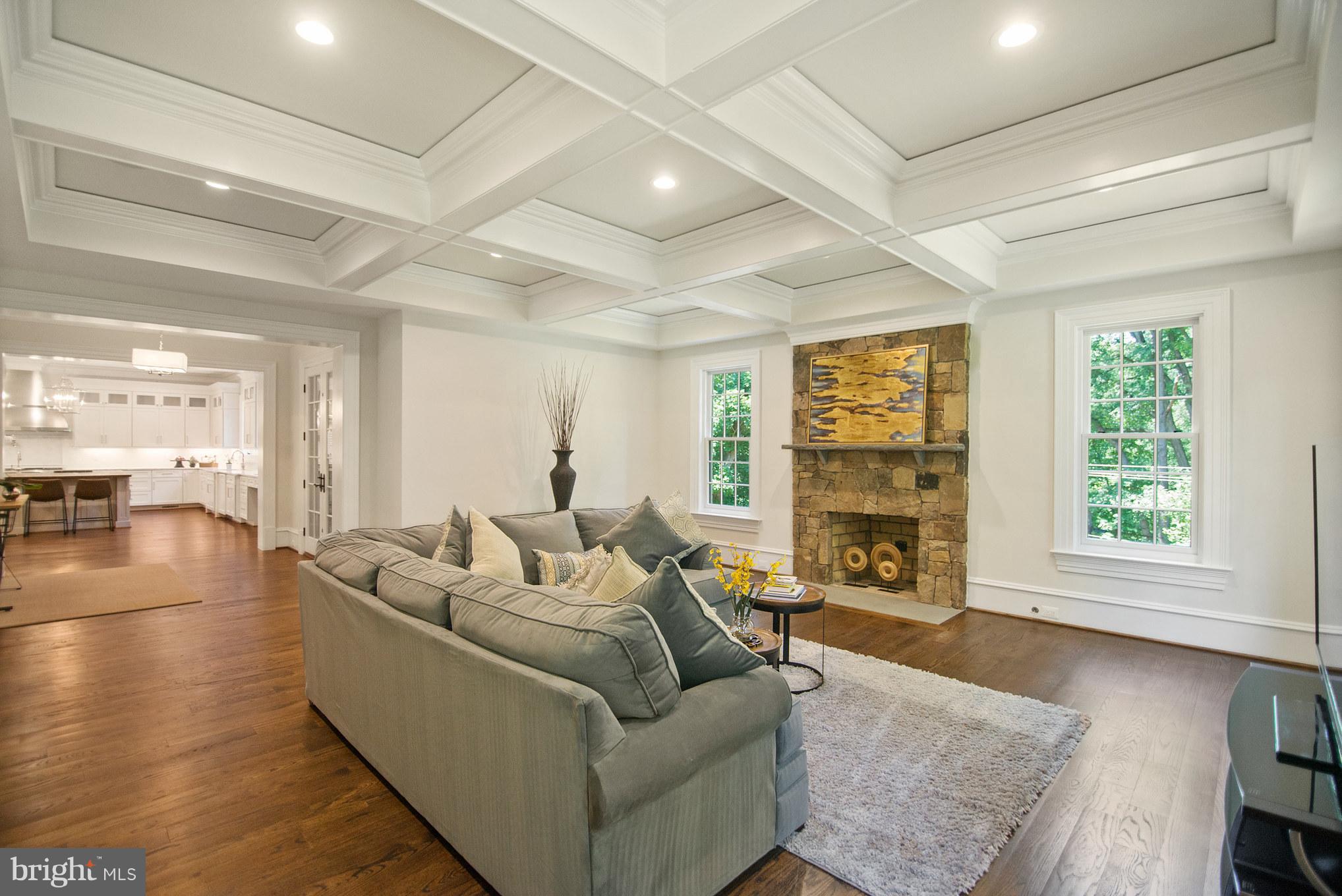 WOODLAND ACRES - Residential