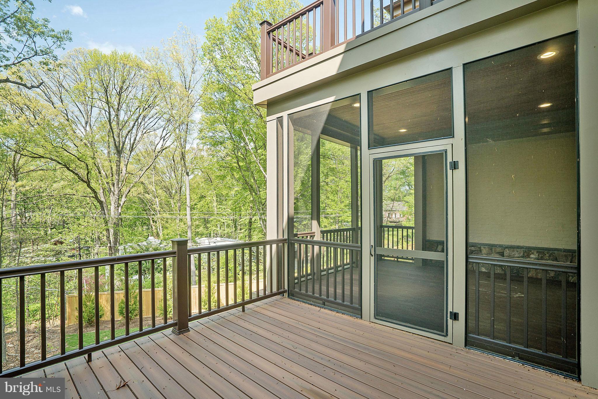 WOODLAND ACRES - Residential