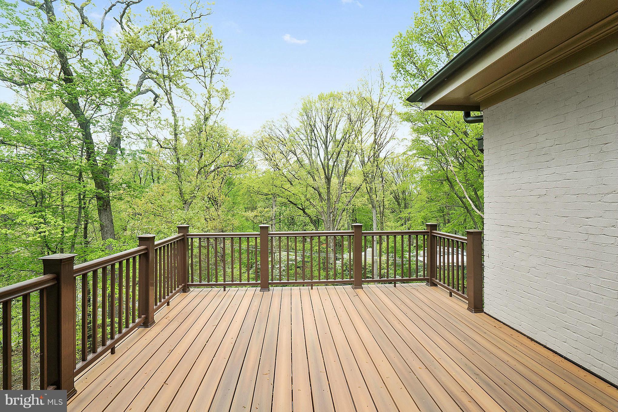 WOODLAND ACRES - Residential