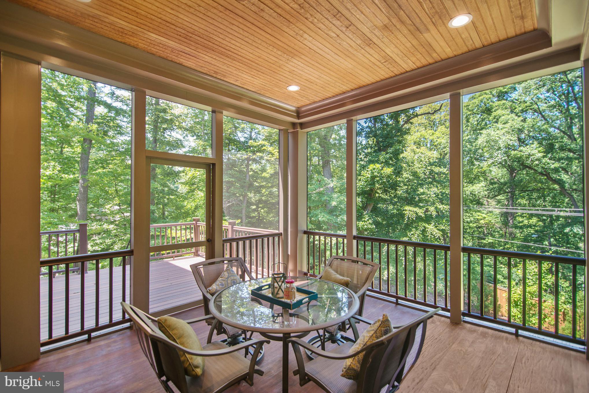 WOODLAND ACRES - Residential