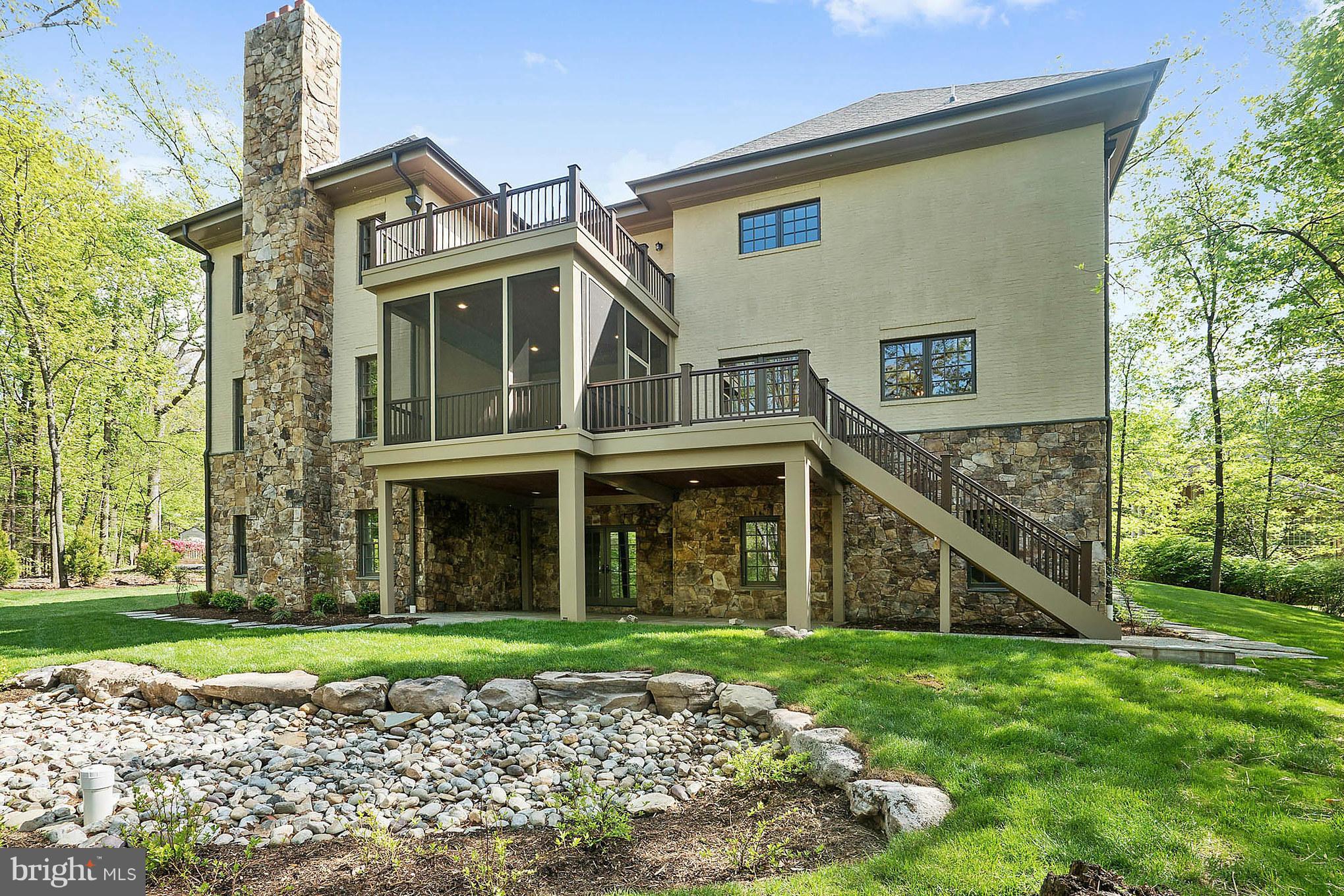 WOODLAND ACRES - Residential