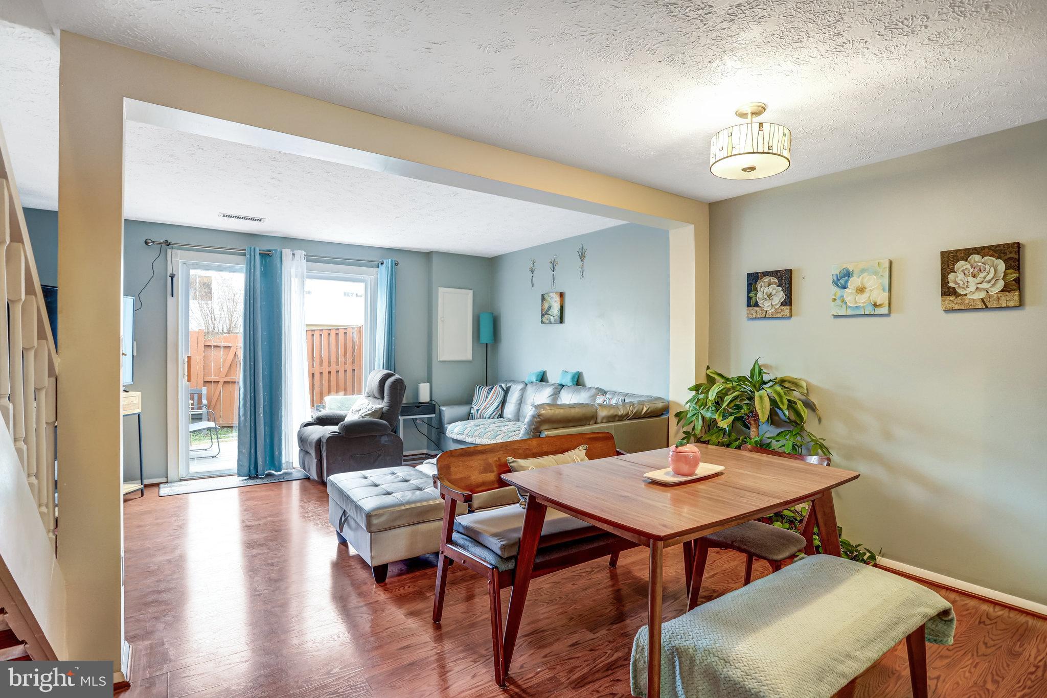 GUNNERS LAKE VILLAGE - Residential