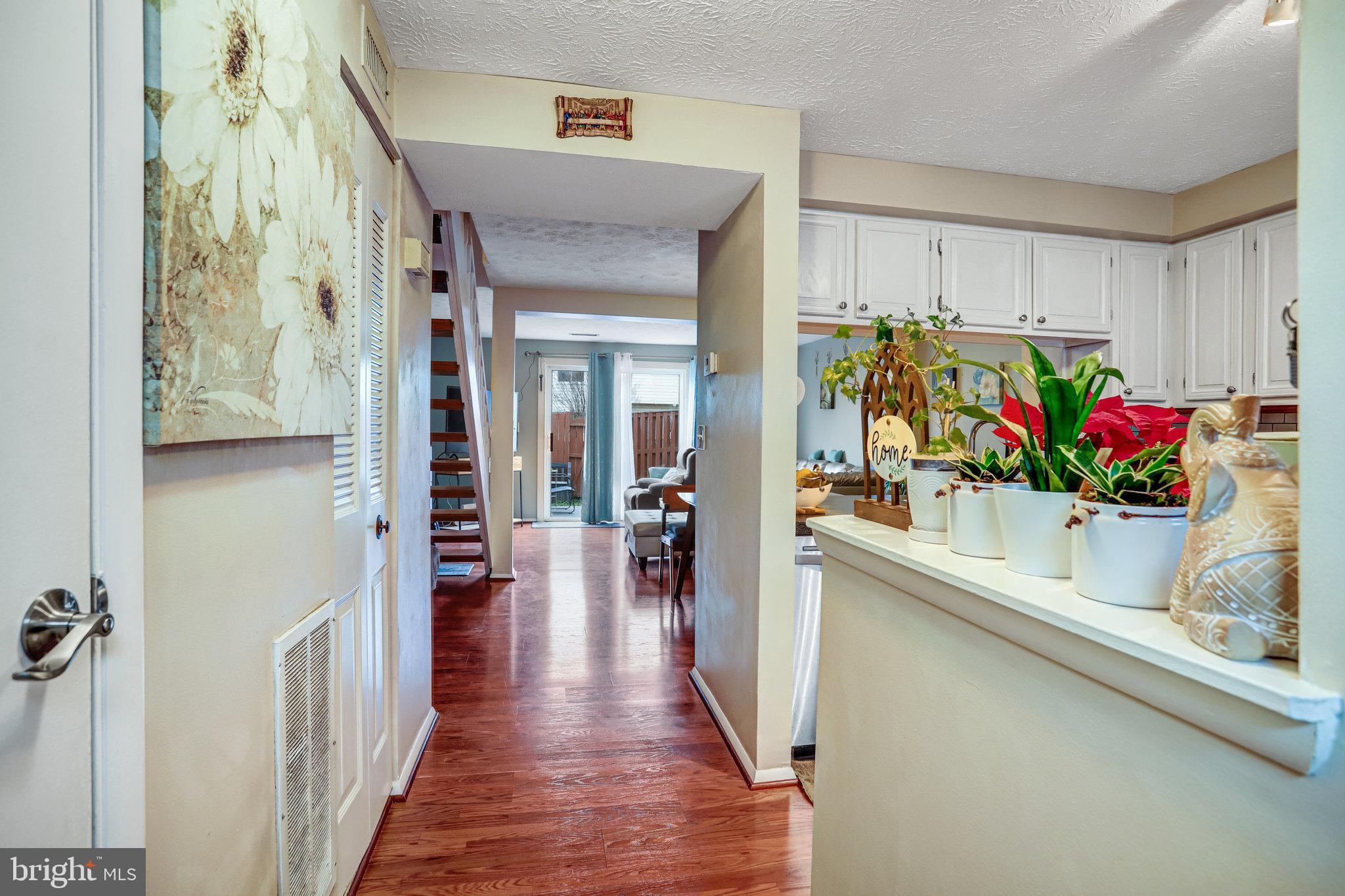 GUNNERS LAKE VILLAGE - Residential