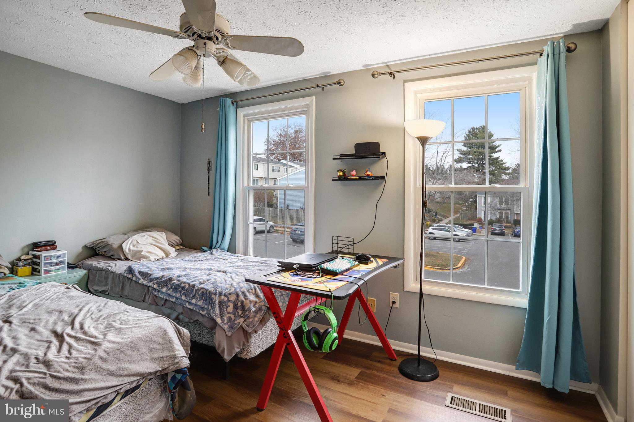 GUNNERS LAKE VILLAGE - Residential