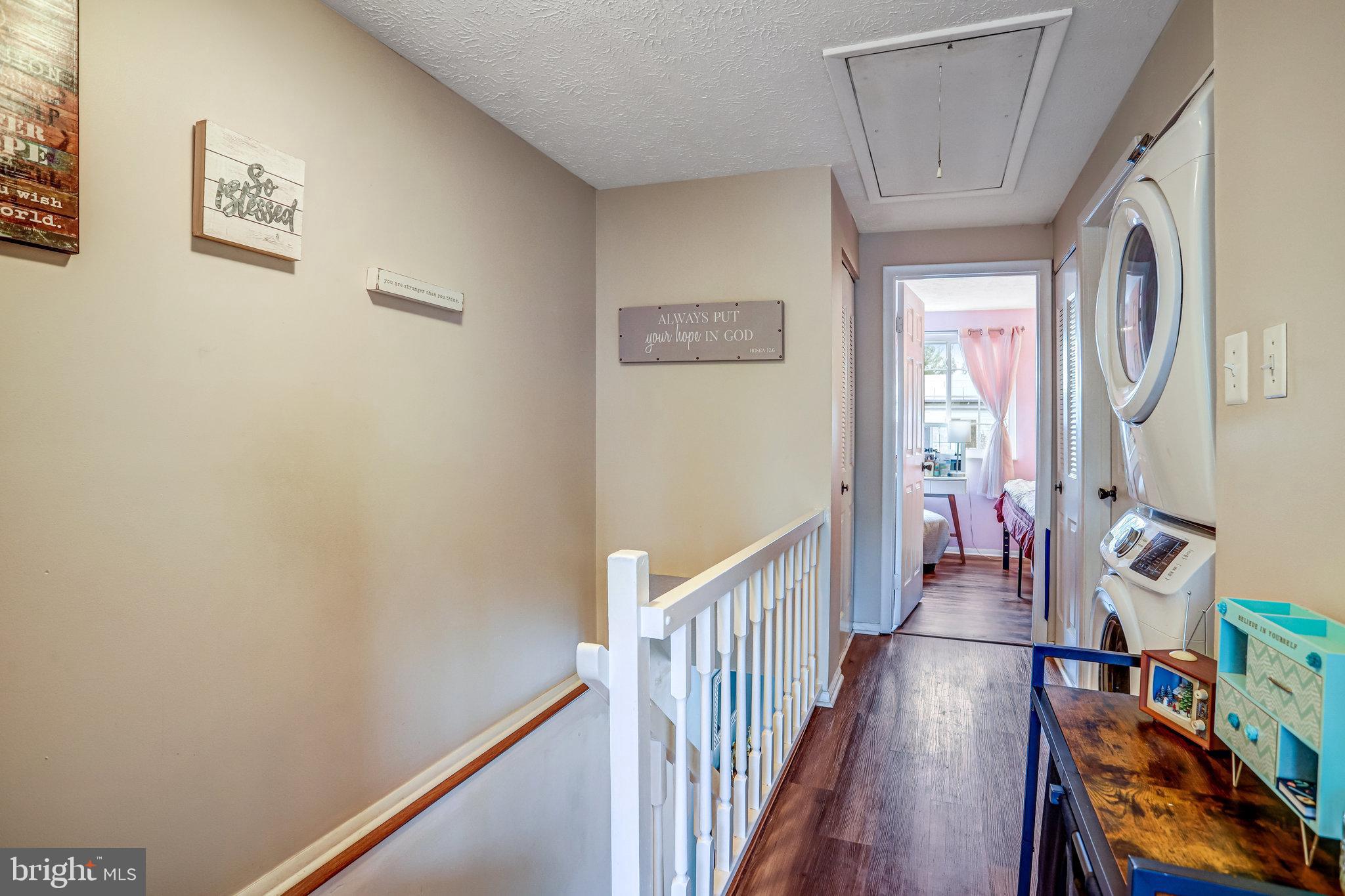 GUNNERS LAKE VILLAGE - Residential