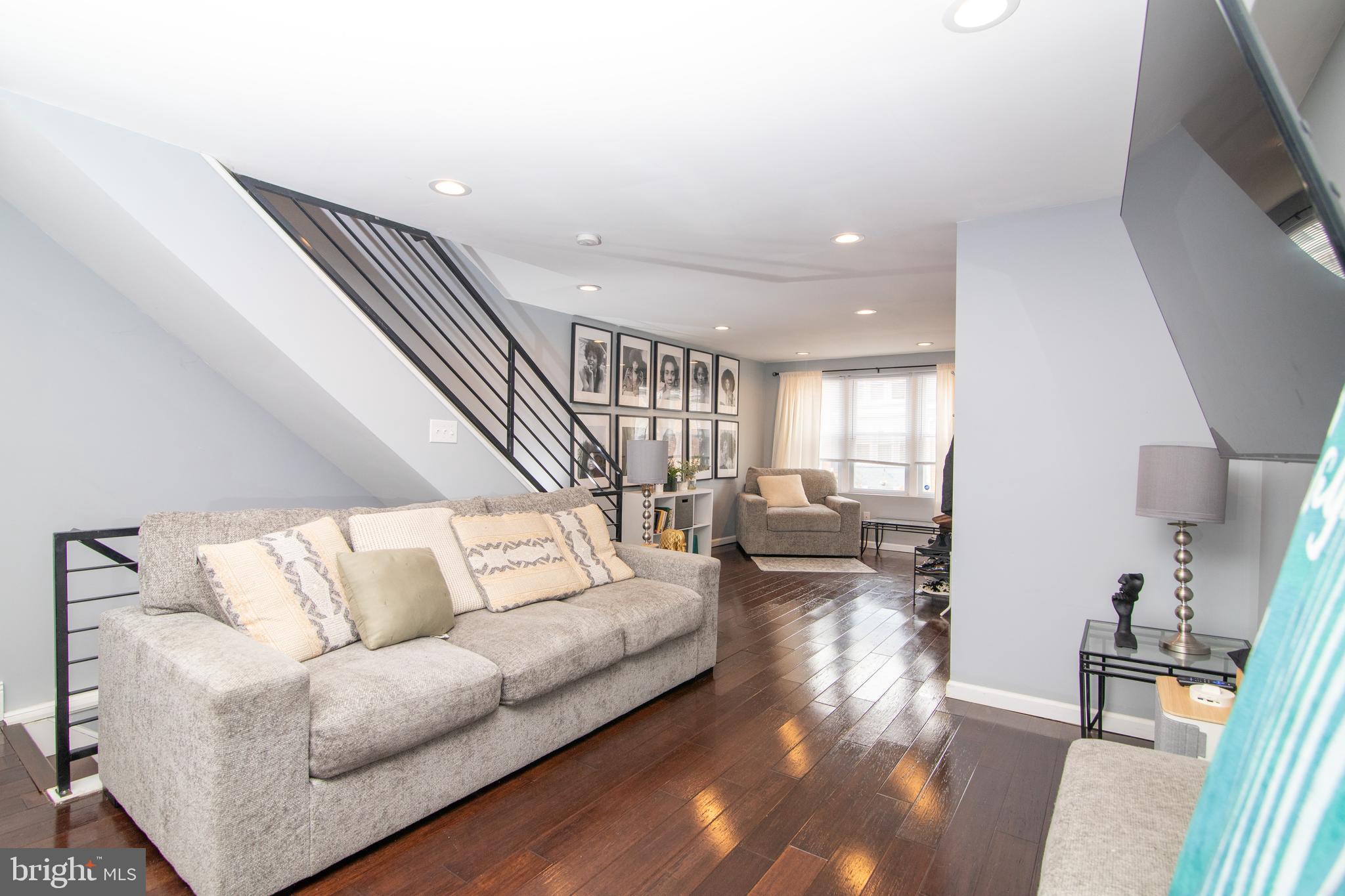 GERMANTOWN (EAST) - Residential