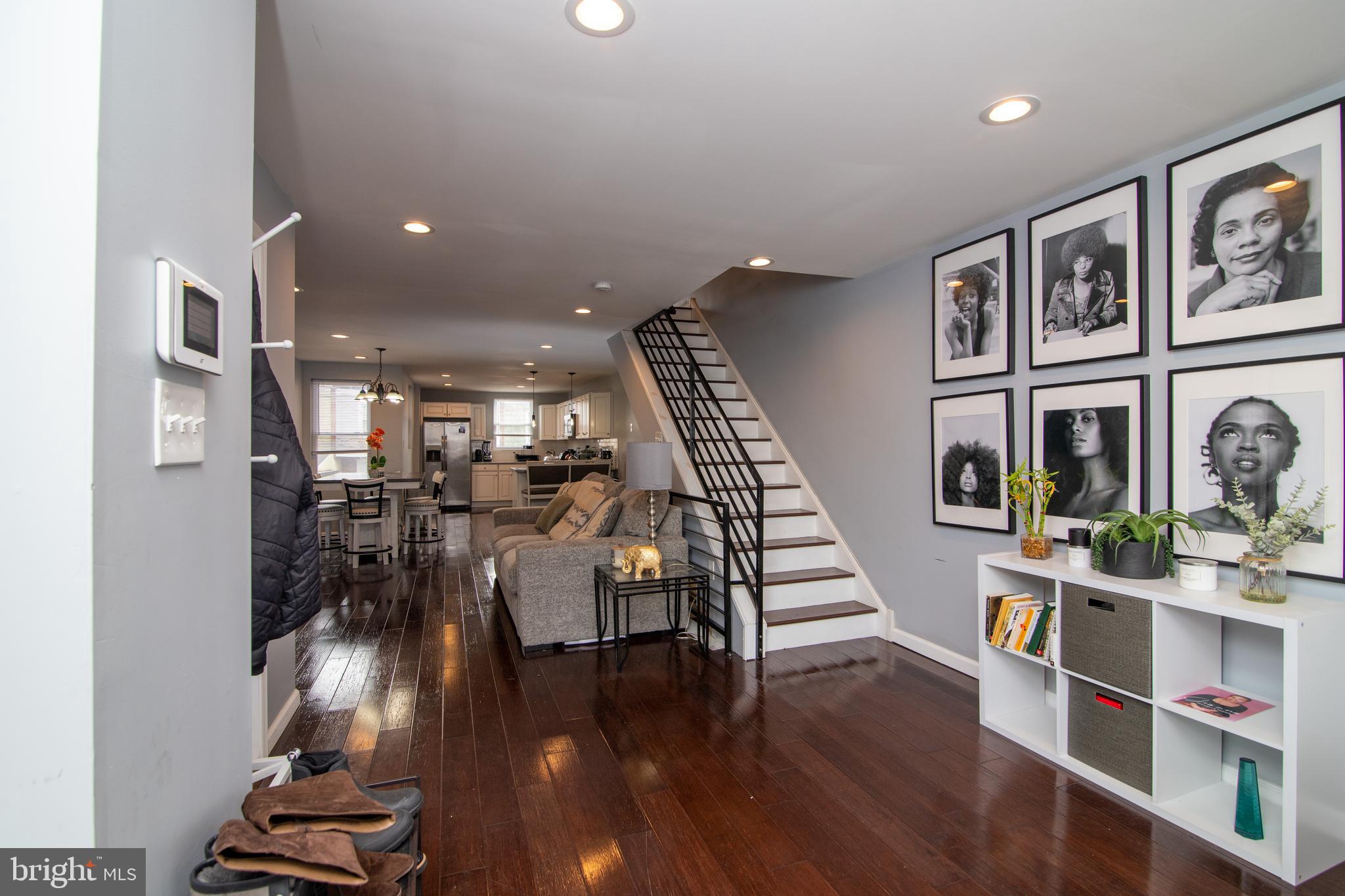 GERMANTOWN (EAST) - Residential