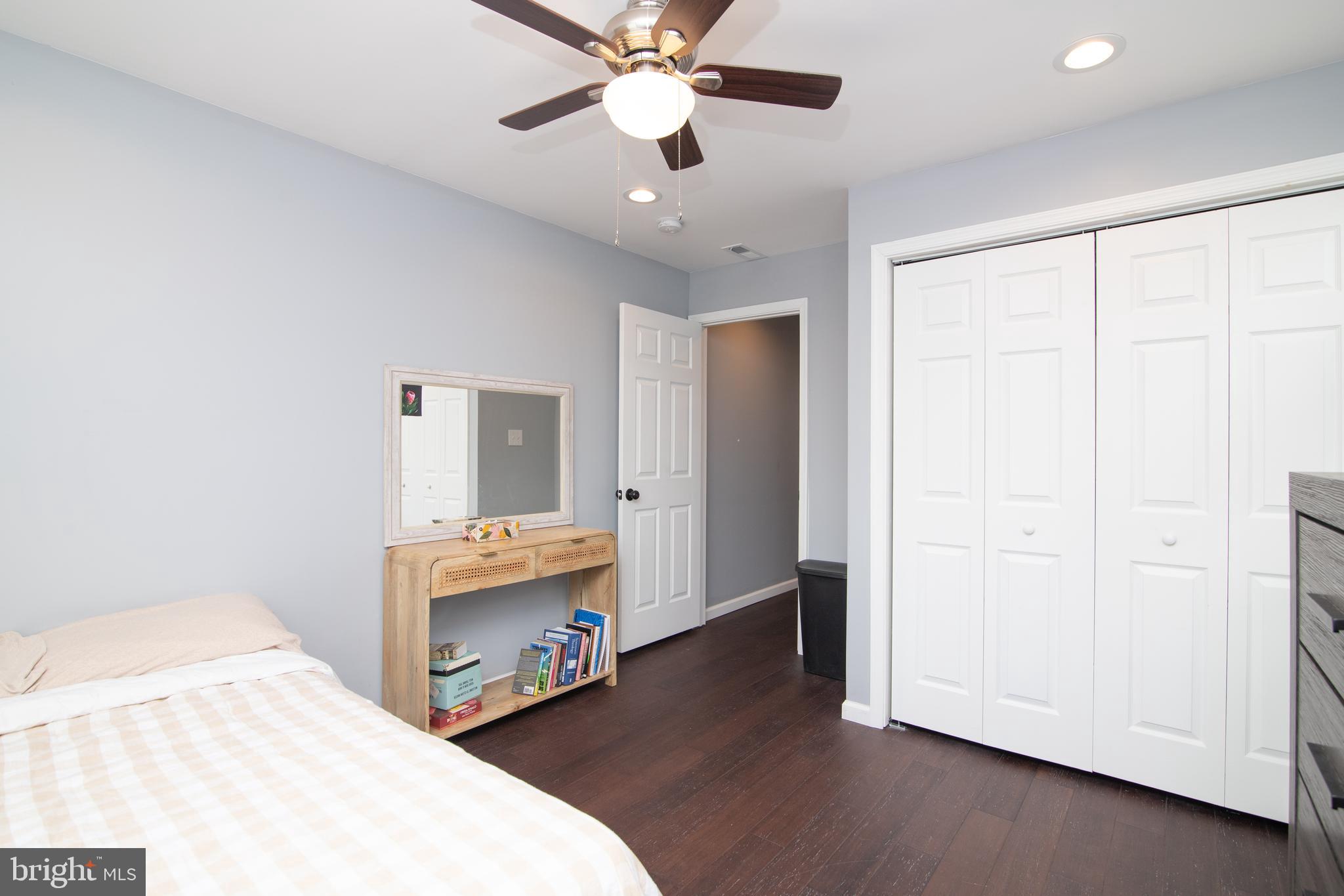 GERMANTOWN (EAST) - Residential