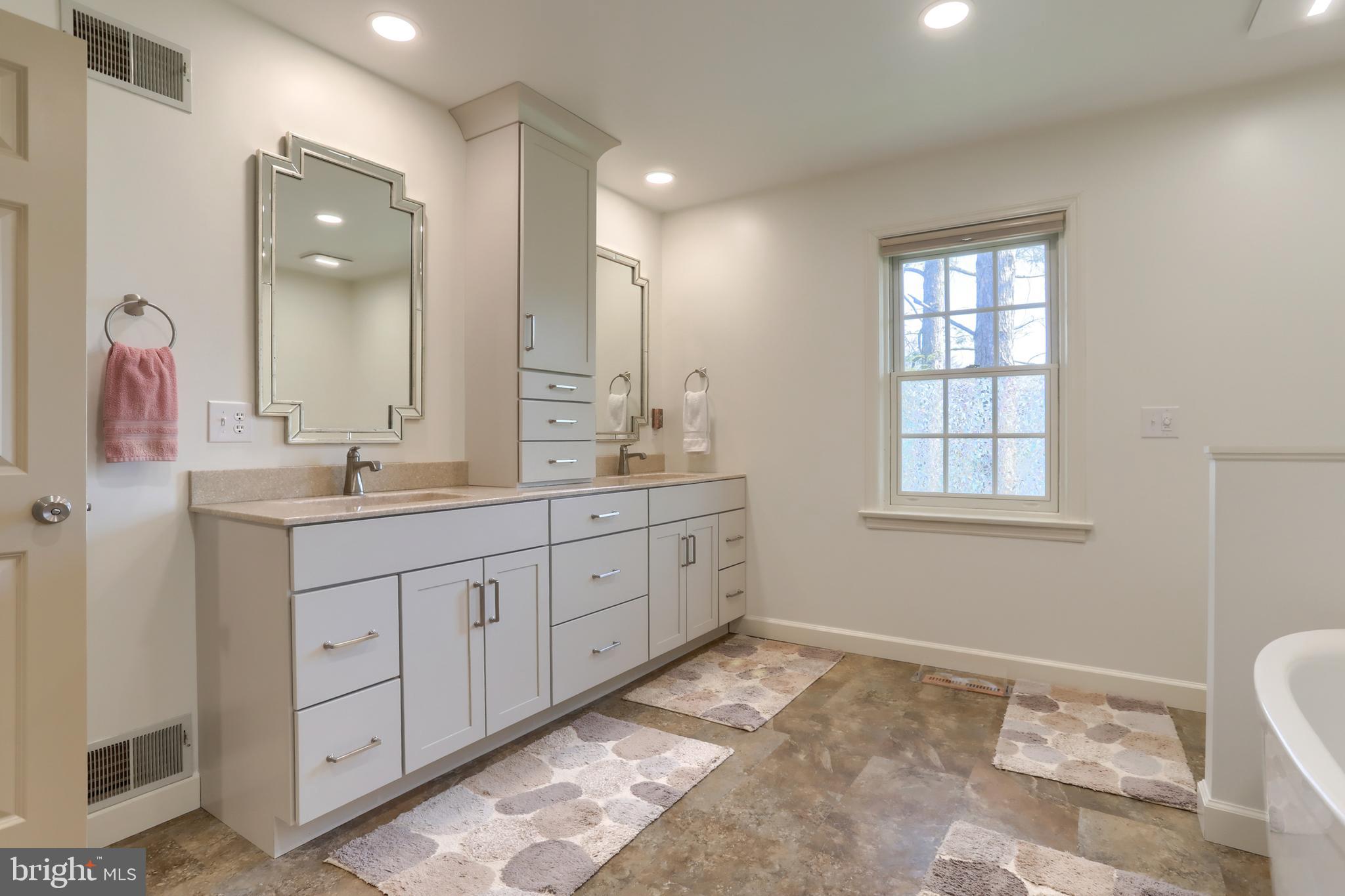 BRIARDALE - Residential