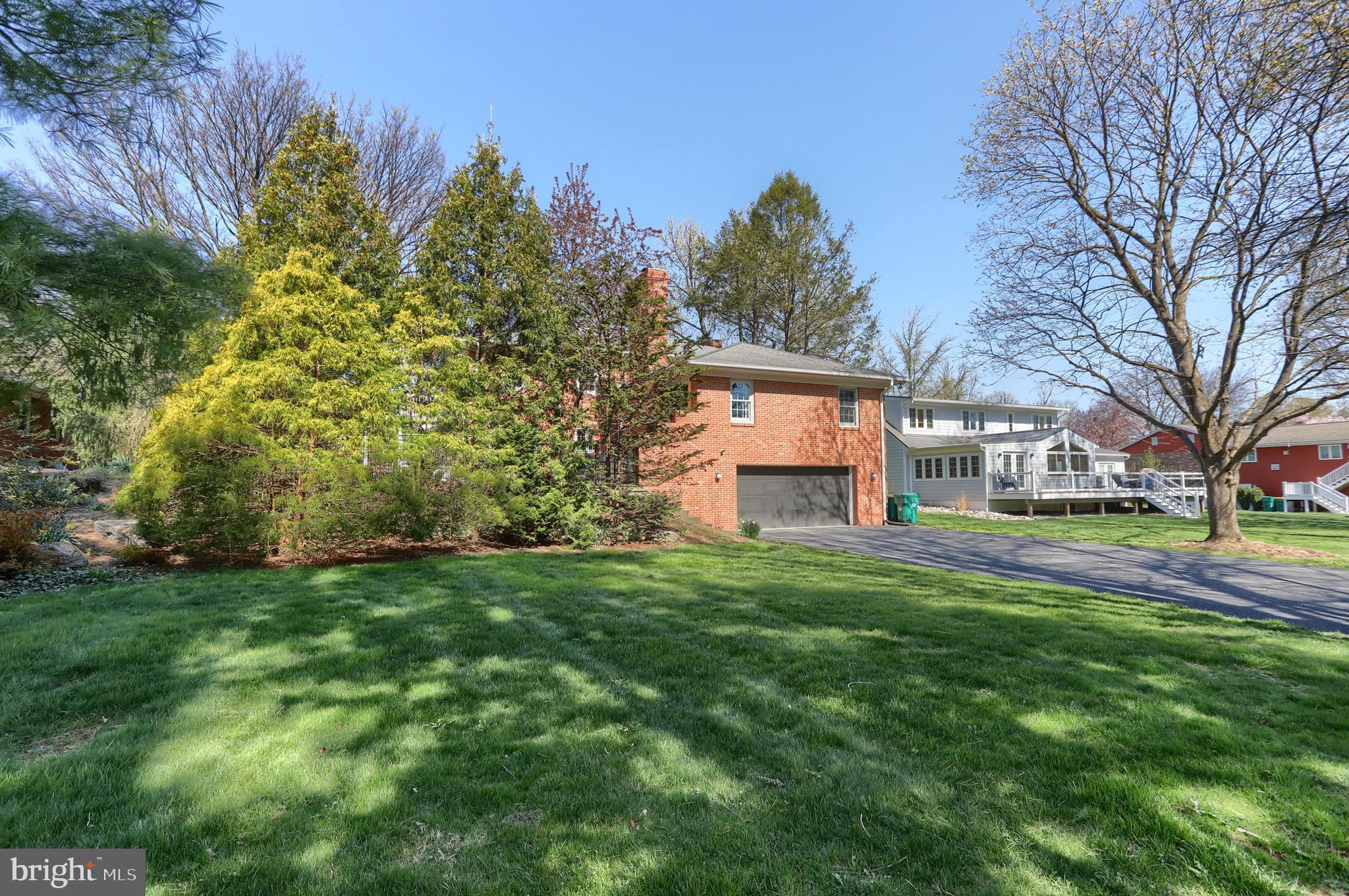 BRIARDALE - Residential