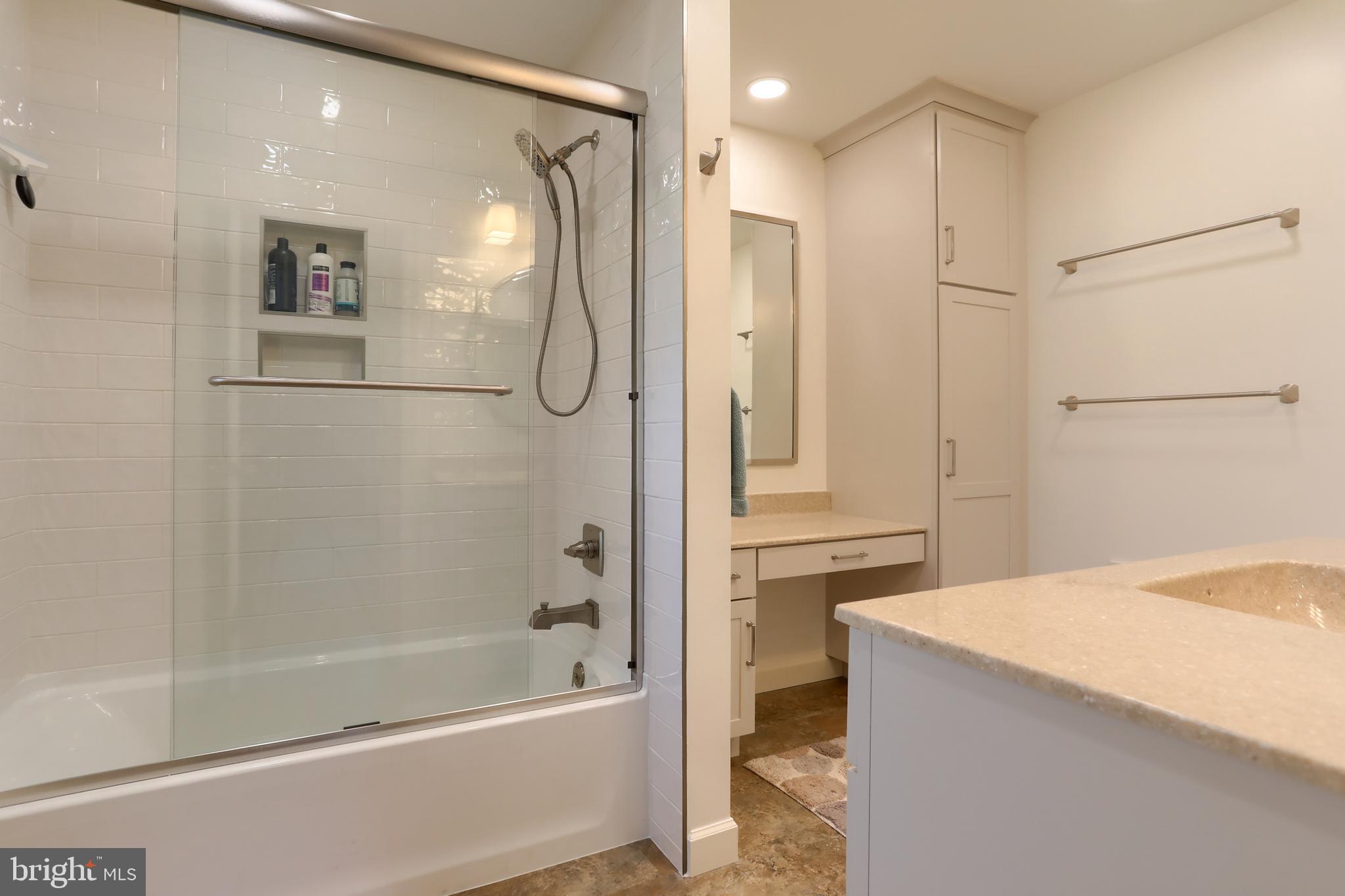 BRIARDALE - Residential