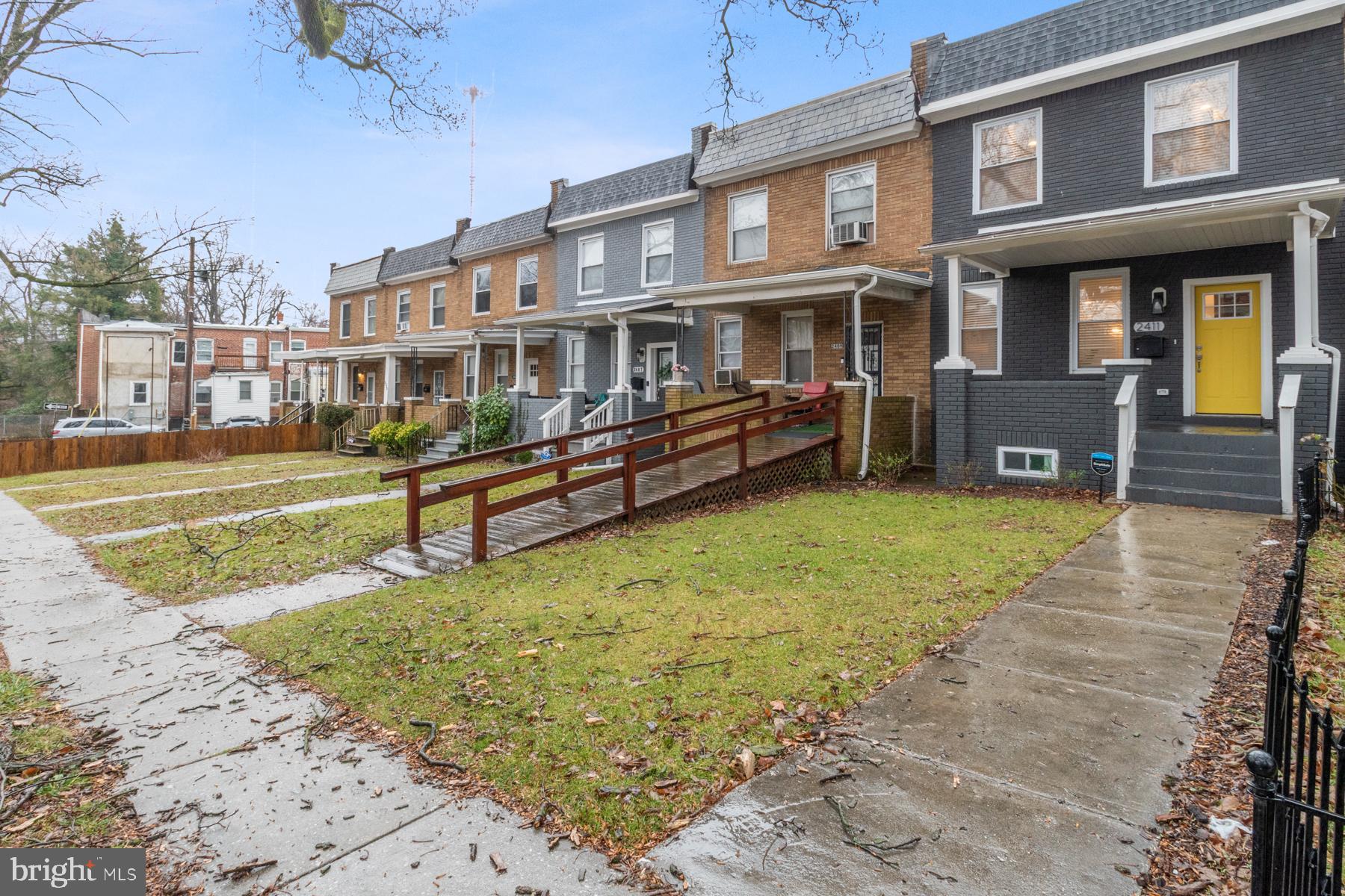 GREENSPRING - Residential