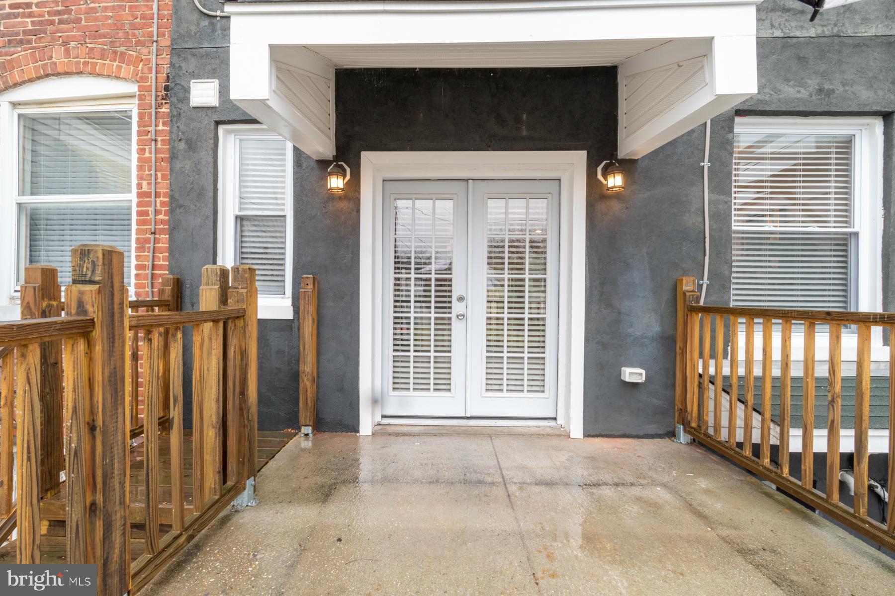 GREENSPRING - Residential