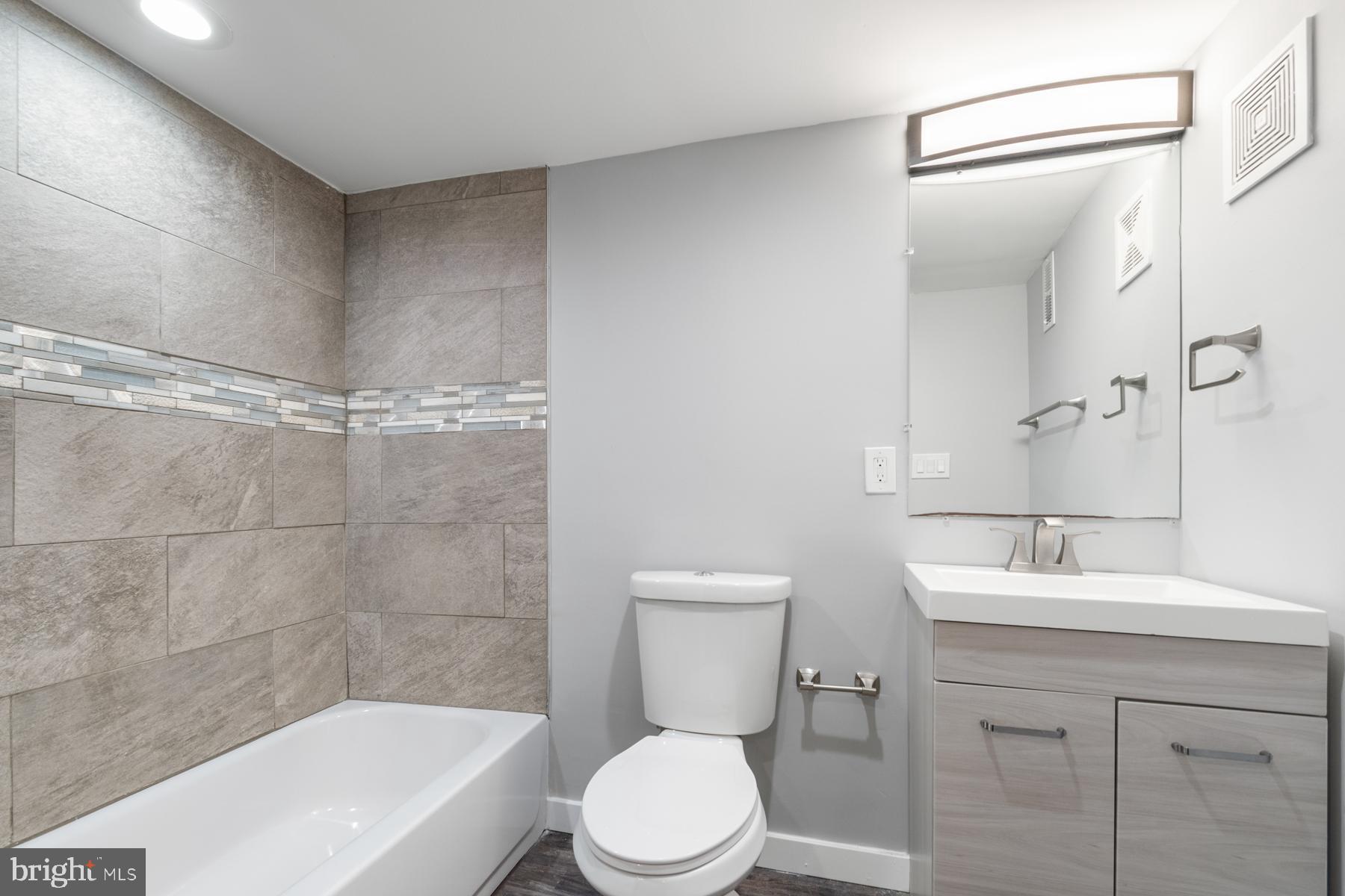 GREENSPRING - Residential