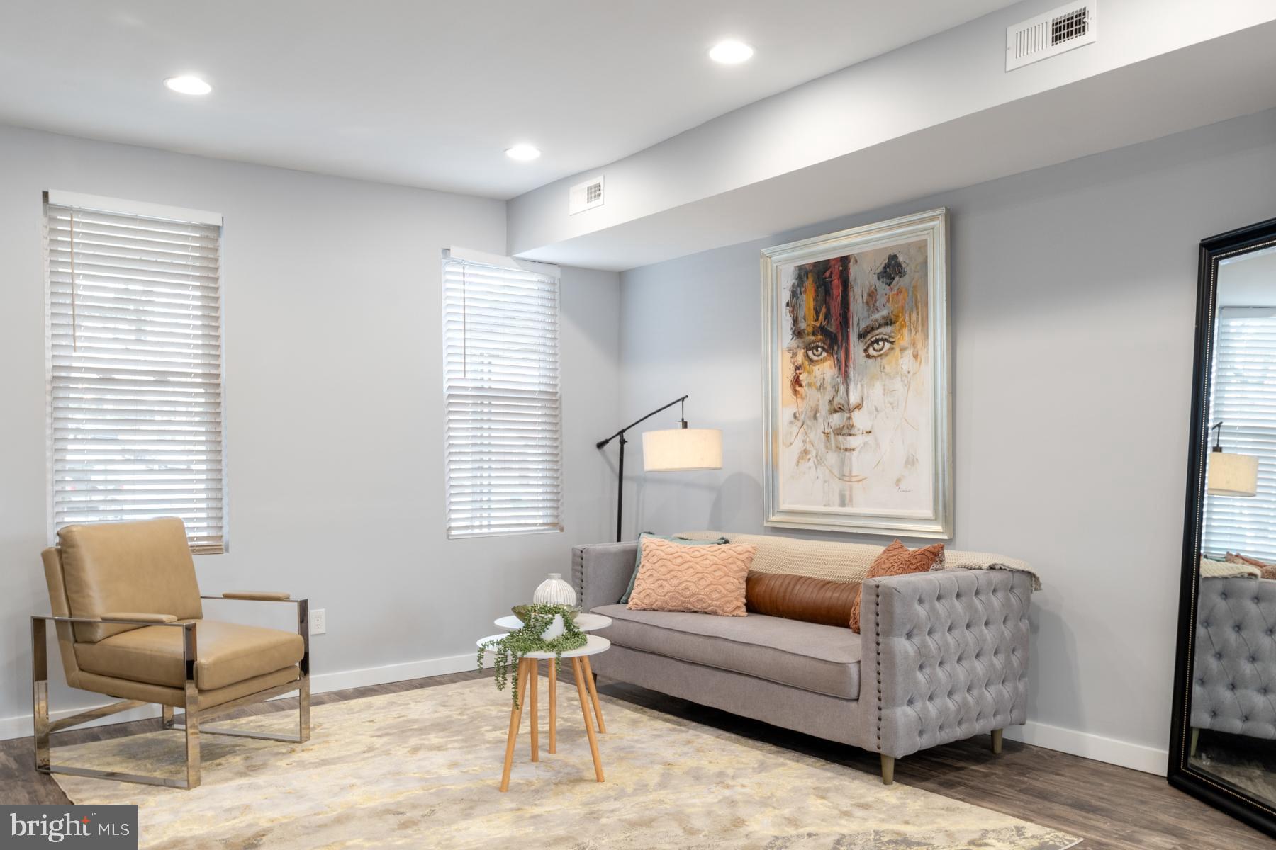 GREENSPRING - Residential