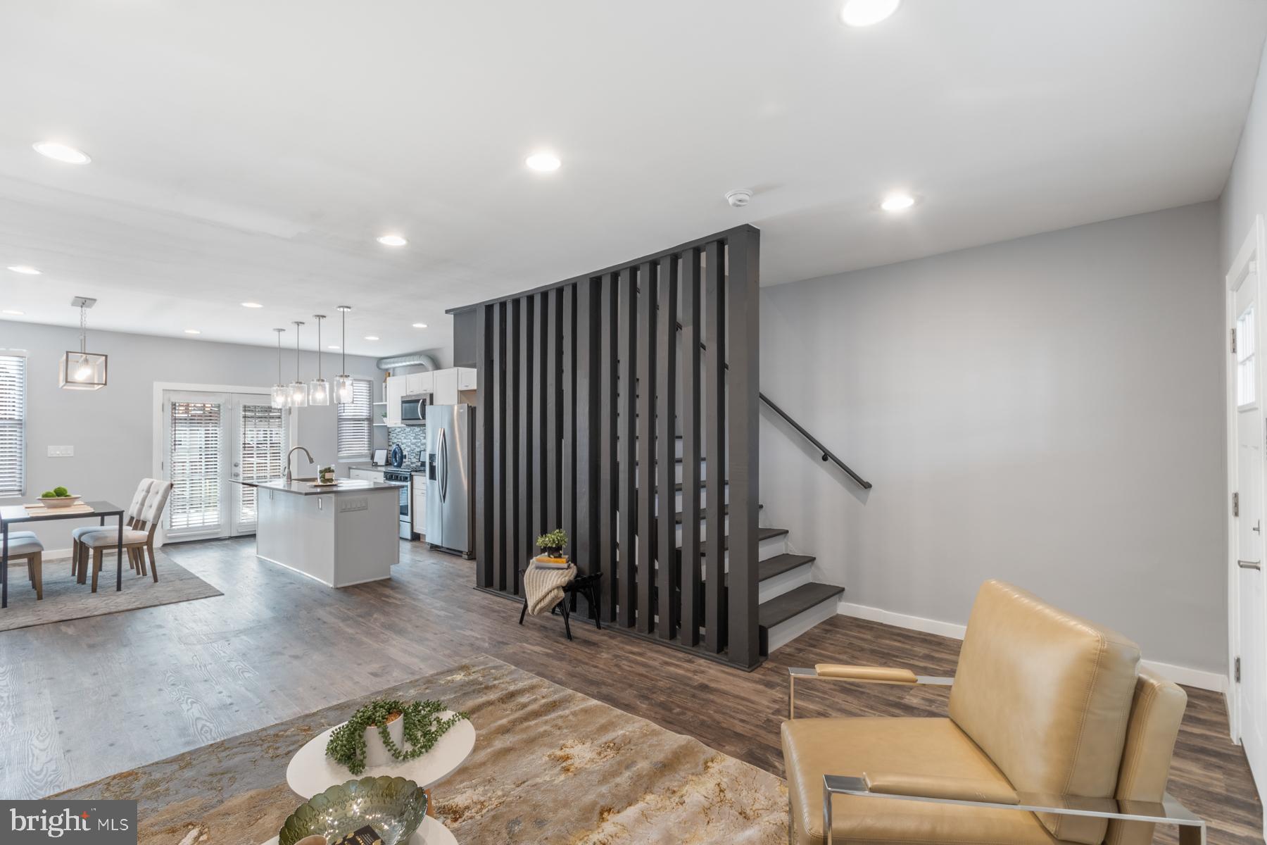 GREENSPRING - Residential