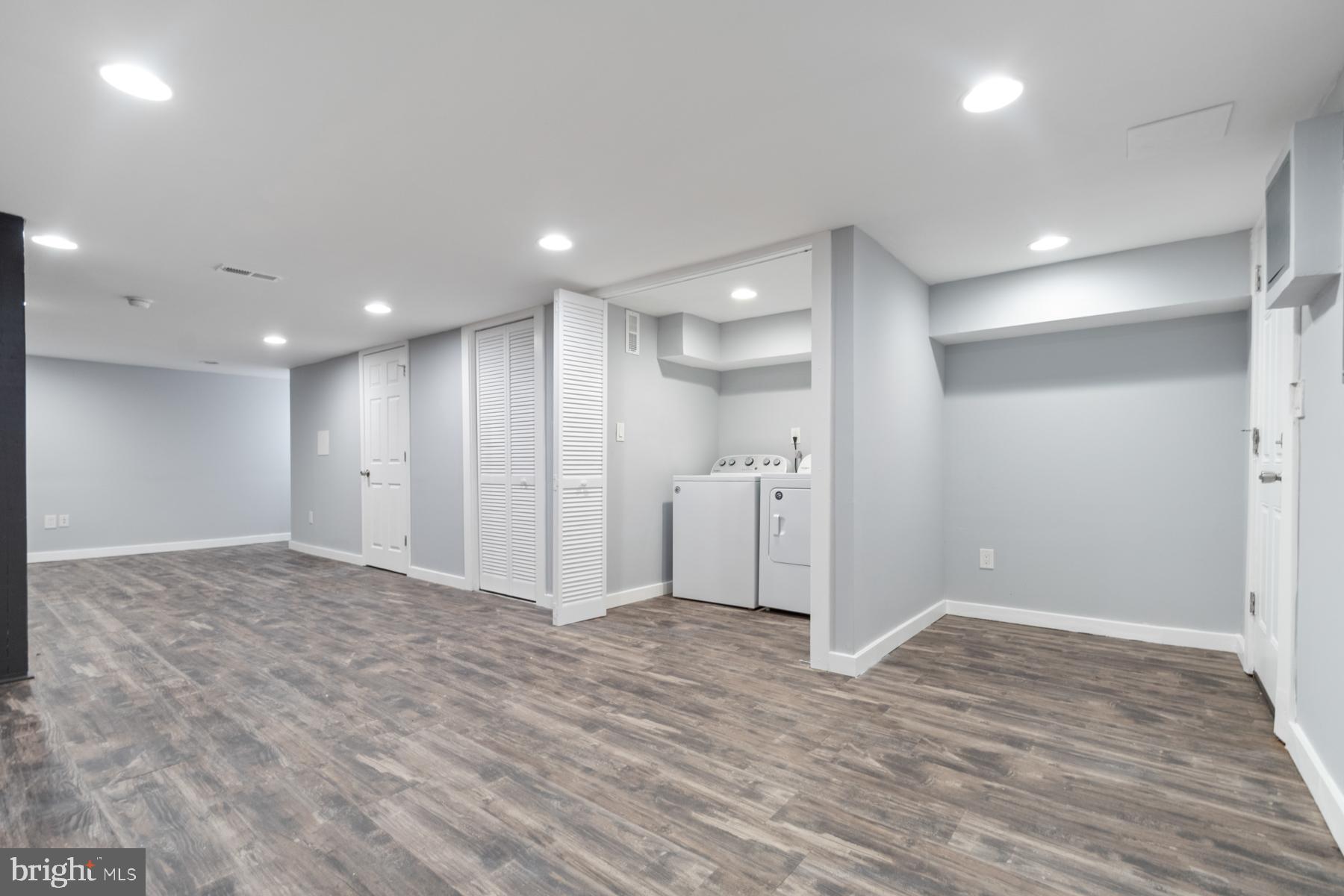 GREENSPRING - Residential