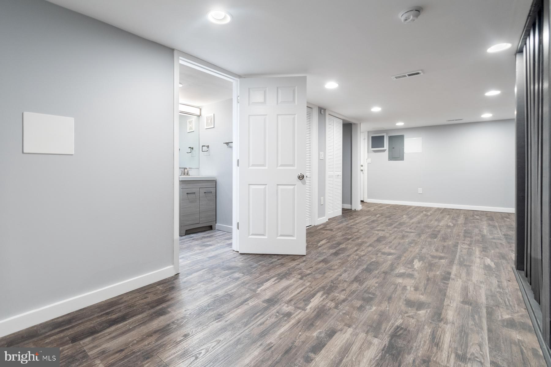 GREENSPRING - Residential