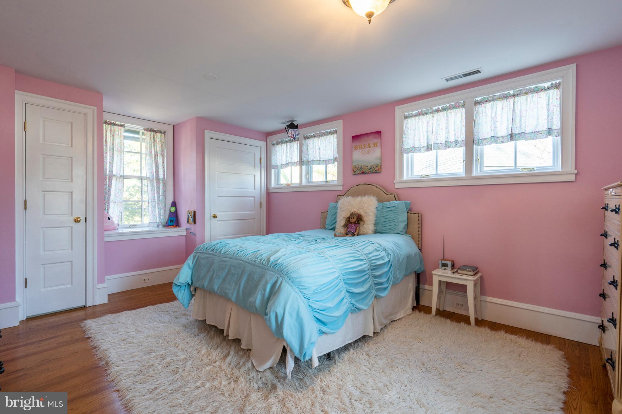 MERION STATION - Residential