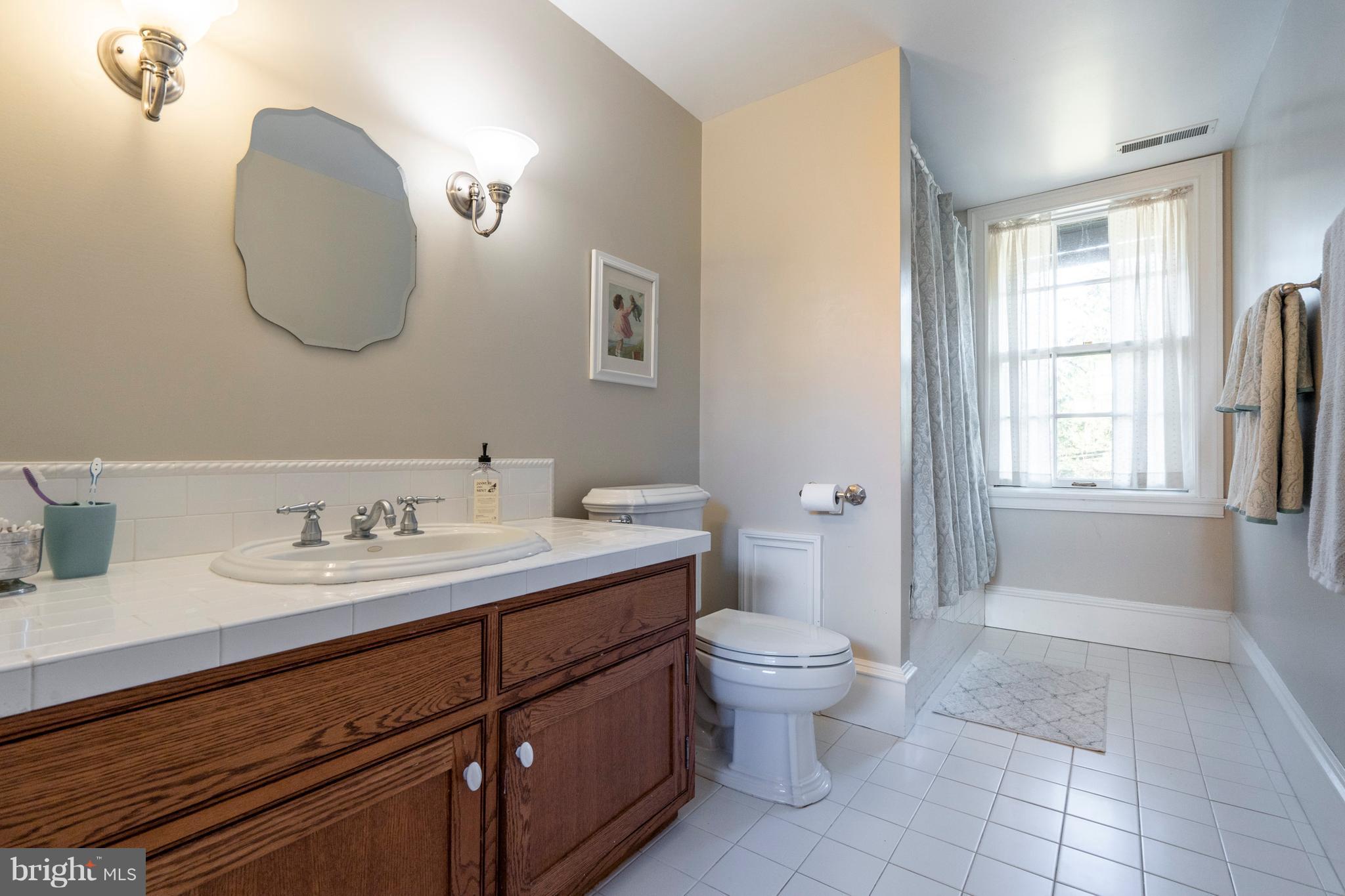 MERION STATION - Residential