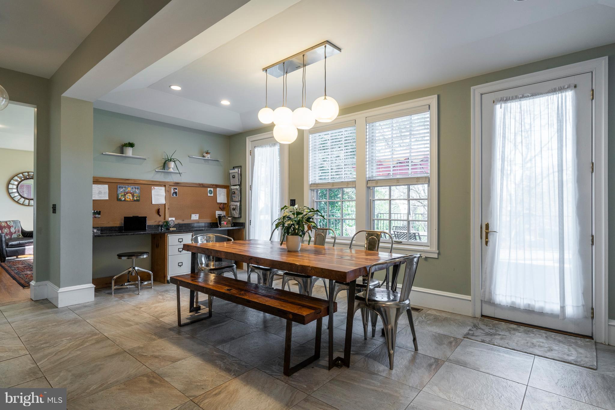 MERION STATION - Residential