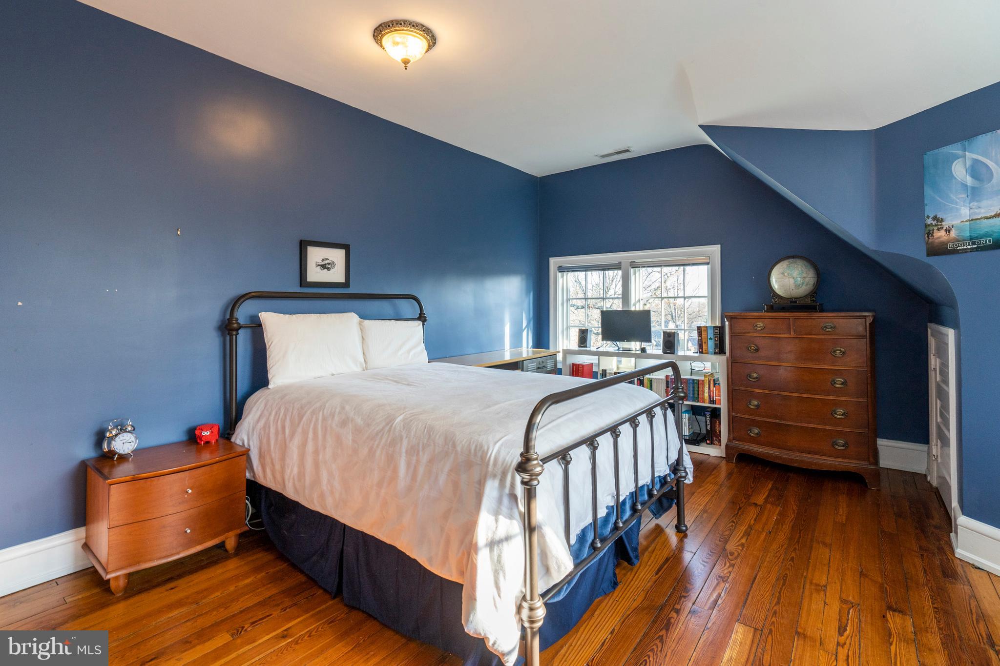 MERION STATION - Residential