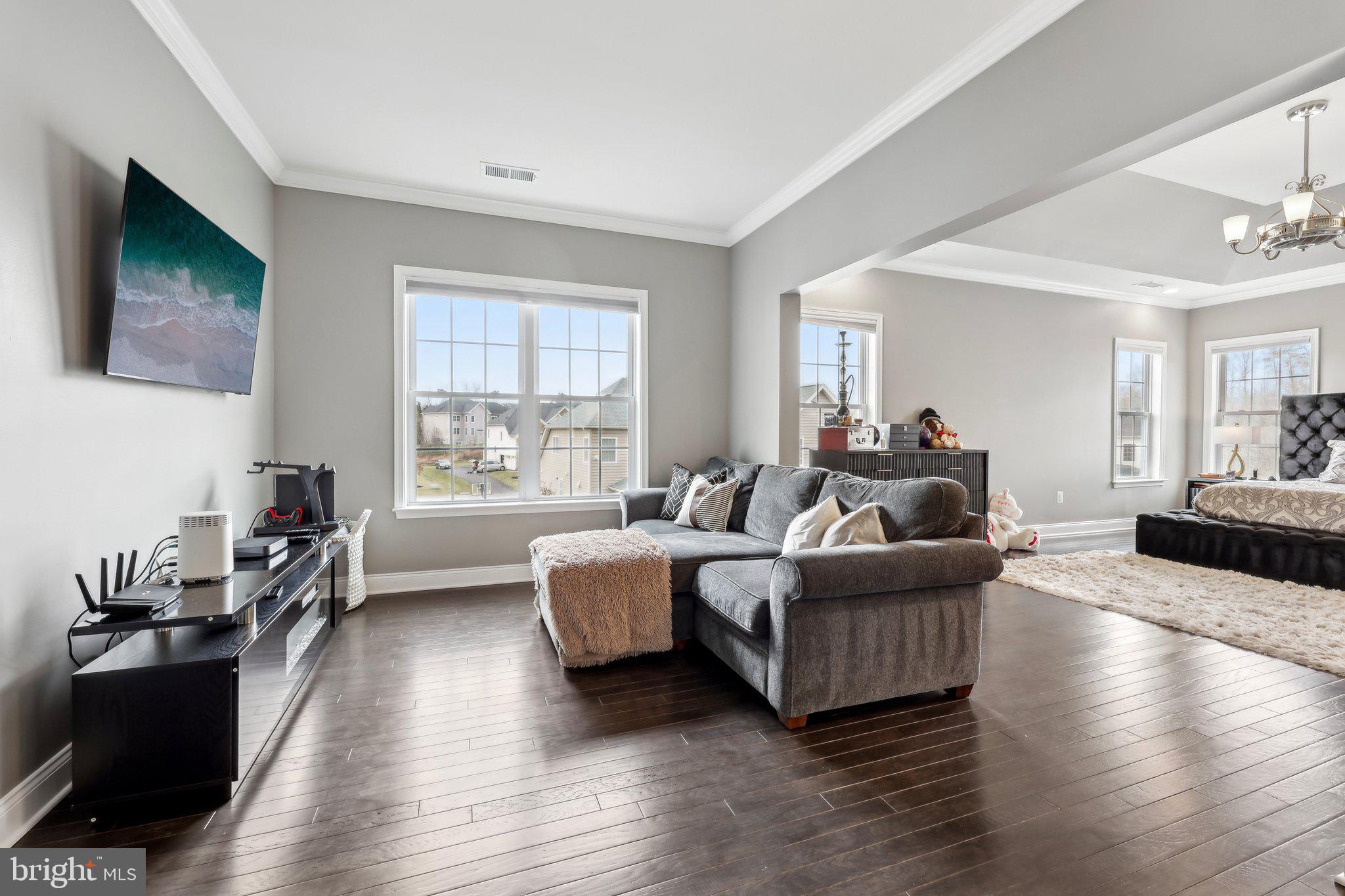 OAK CREEK CLUB - Residential