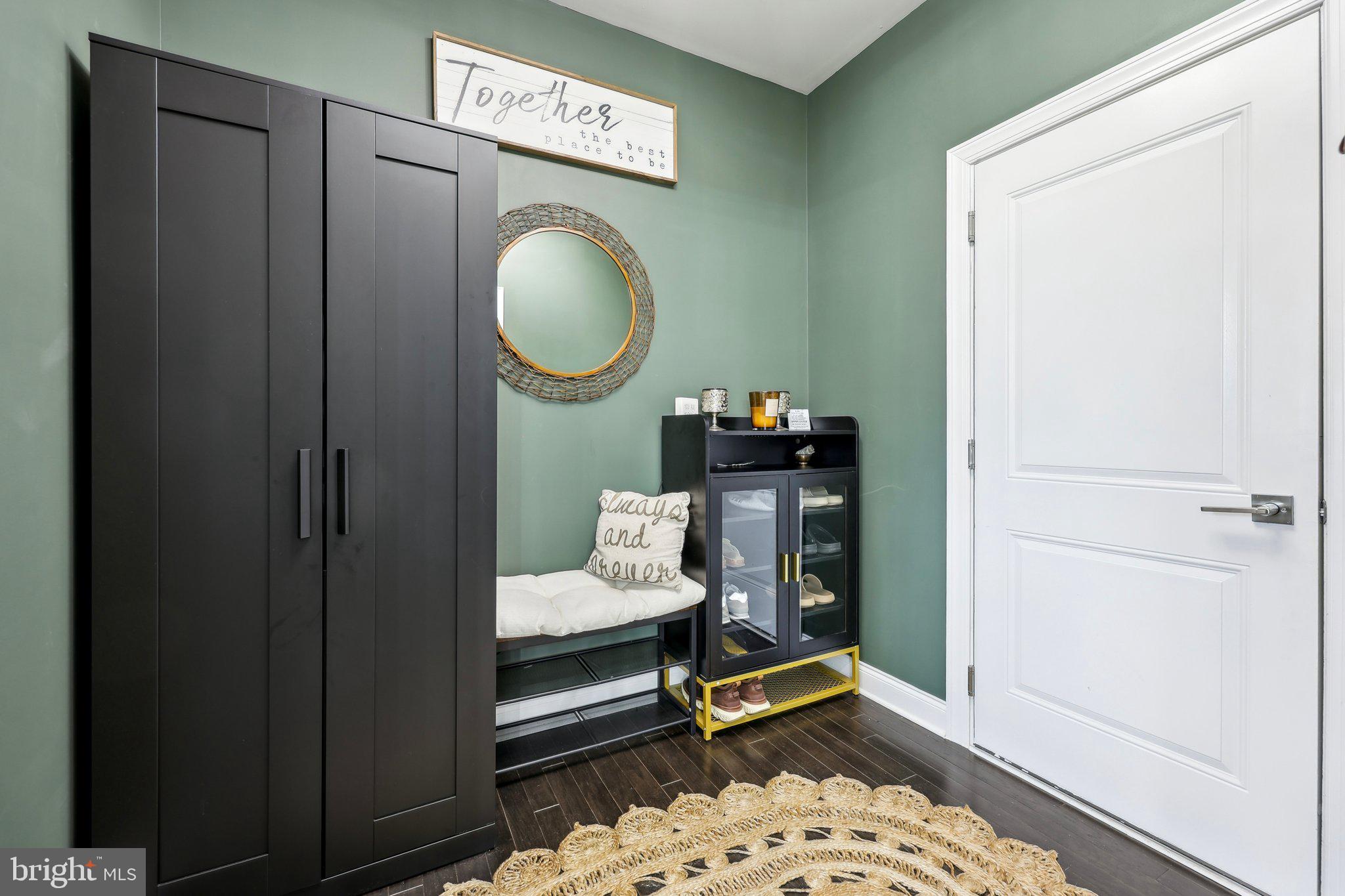 OAK CREEK CLUB - Residential