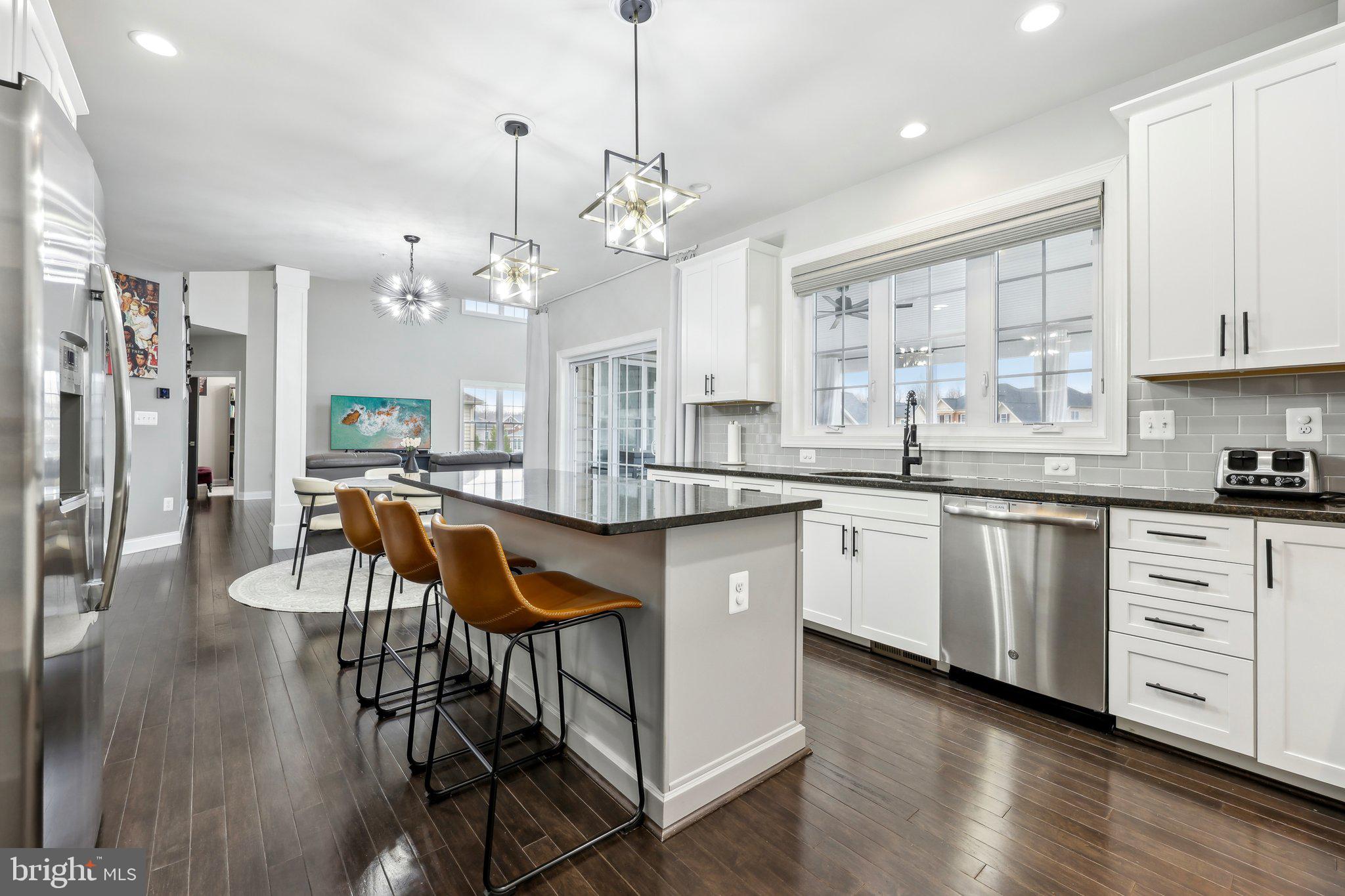 OAK CREEK CLUB - Residential