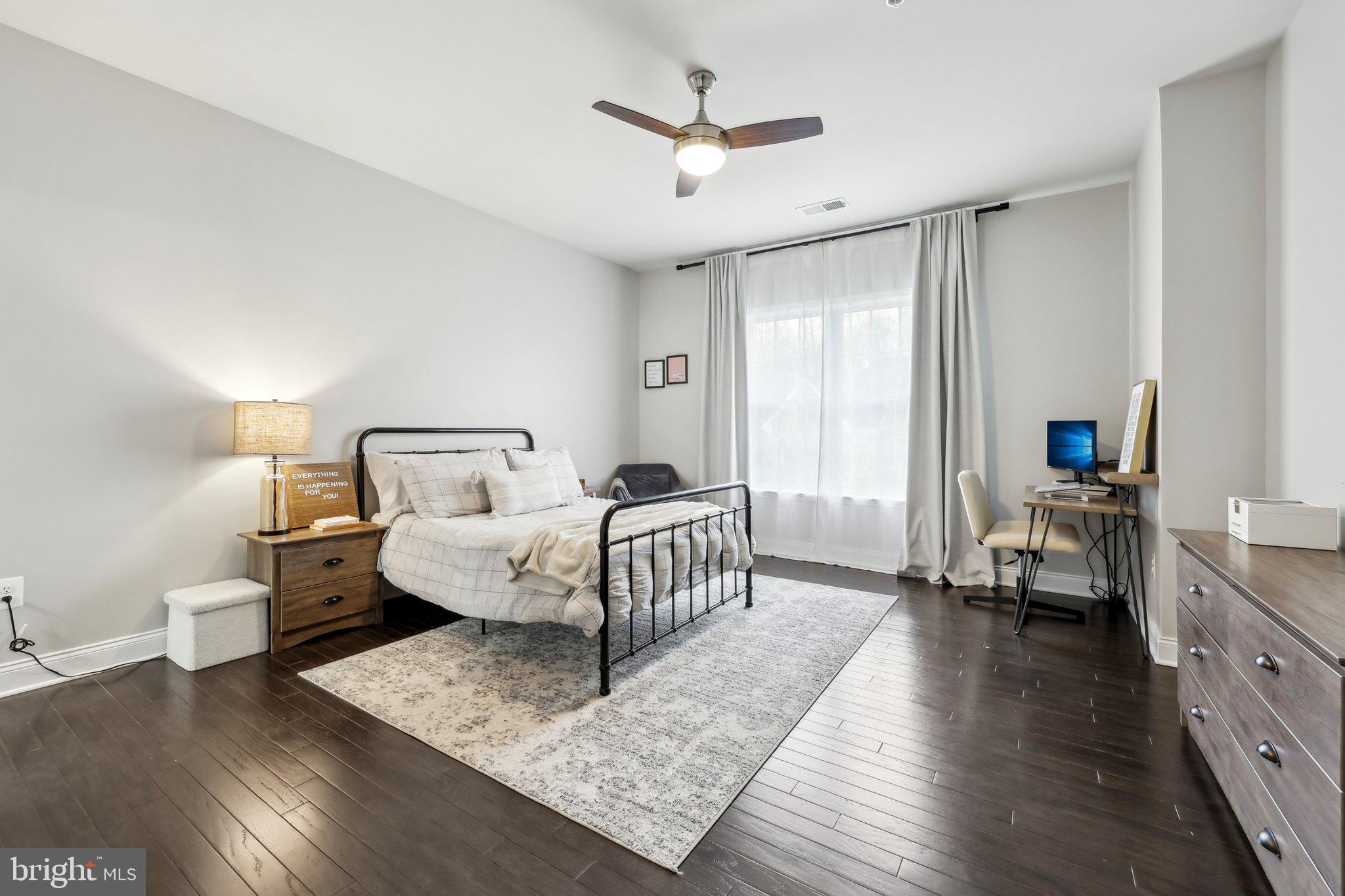 OAK CREEK CLUB - Residential