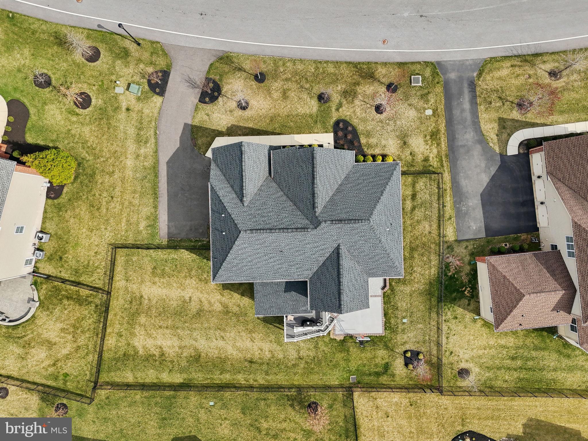 OAK CREEK CLUB - Residential