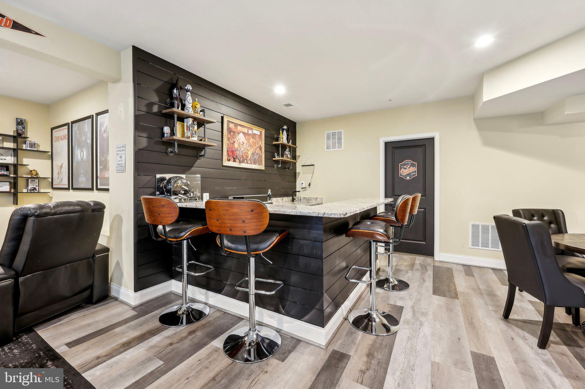 OAK CREEK CLUB - Residential