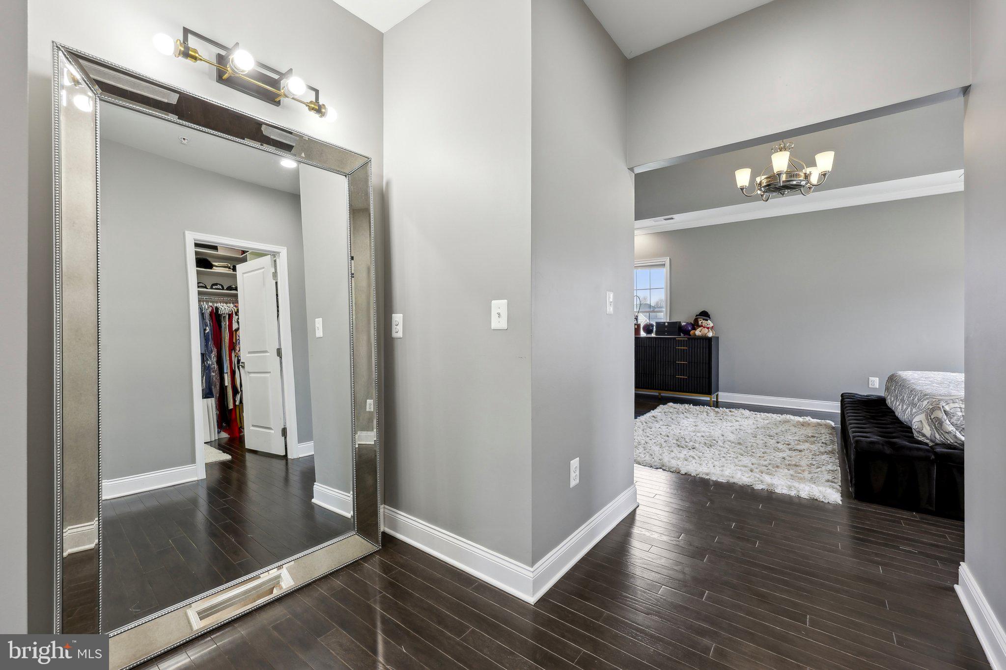 OAK CREEK CLUB - Residential