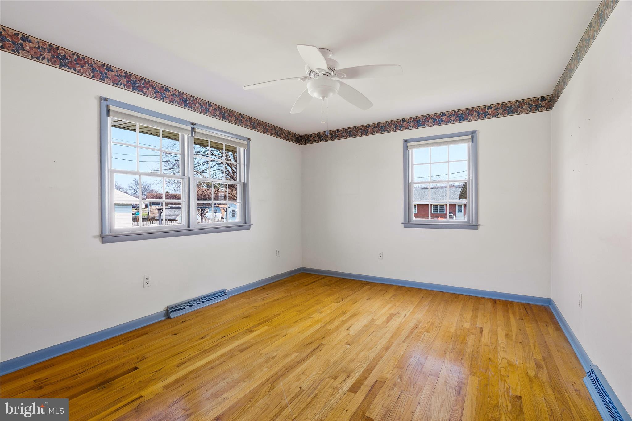 GREENVALE VILLAGE - Residential