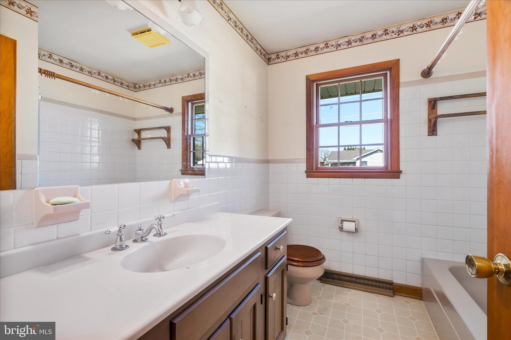 GREENVALE VILLAGE - Residential