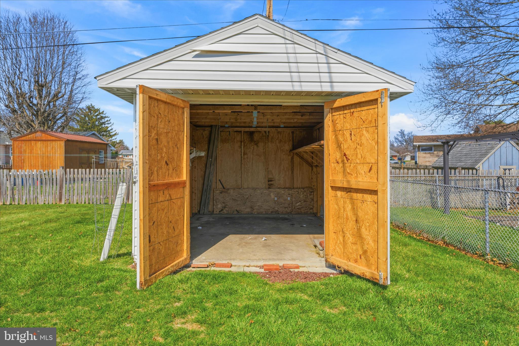 GREENVALE VILLAGE - Residential