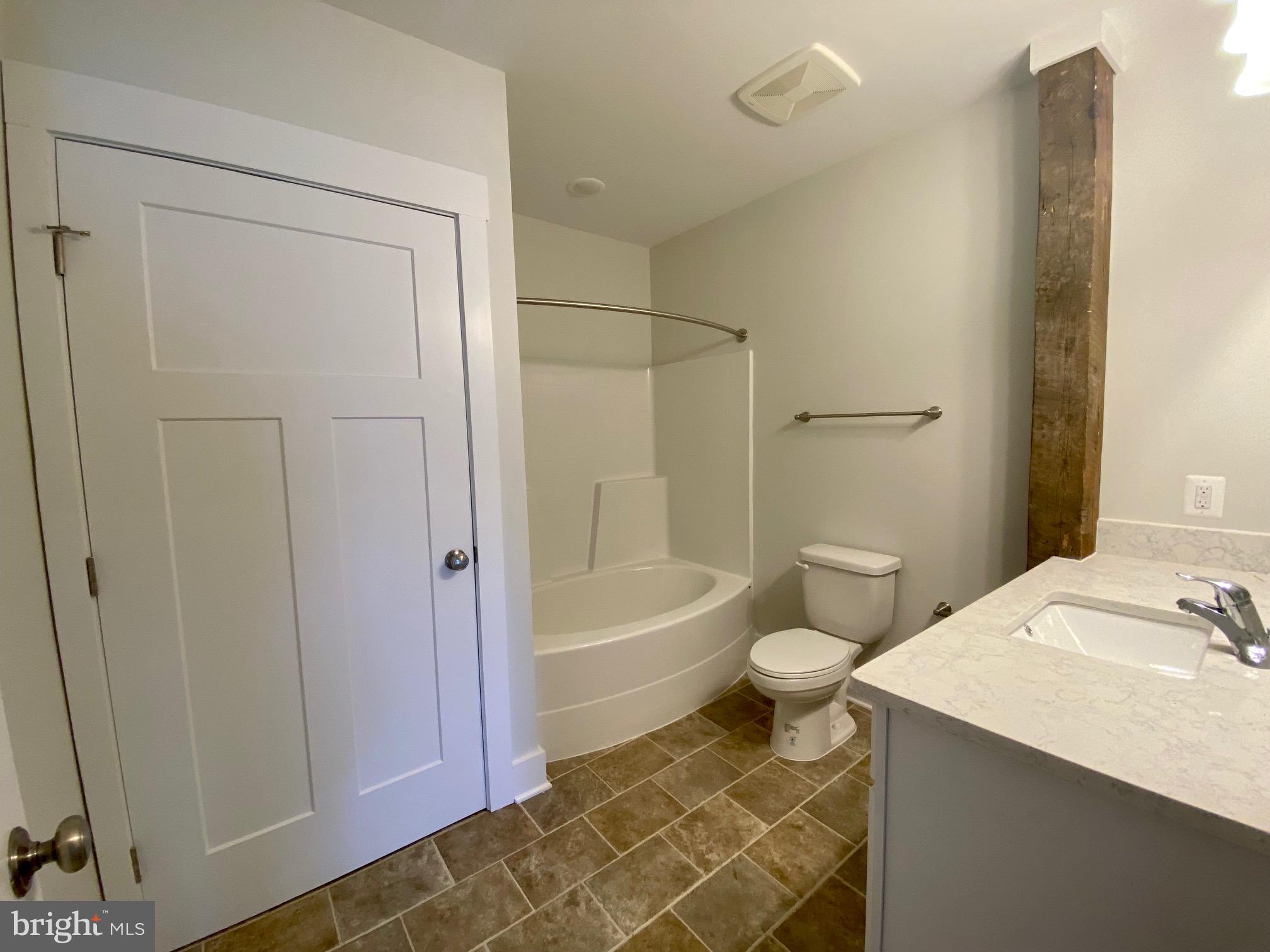 DOWNTOWN FREDERICKSBURG - Residential Lease