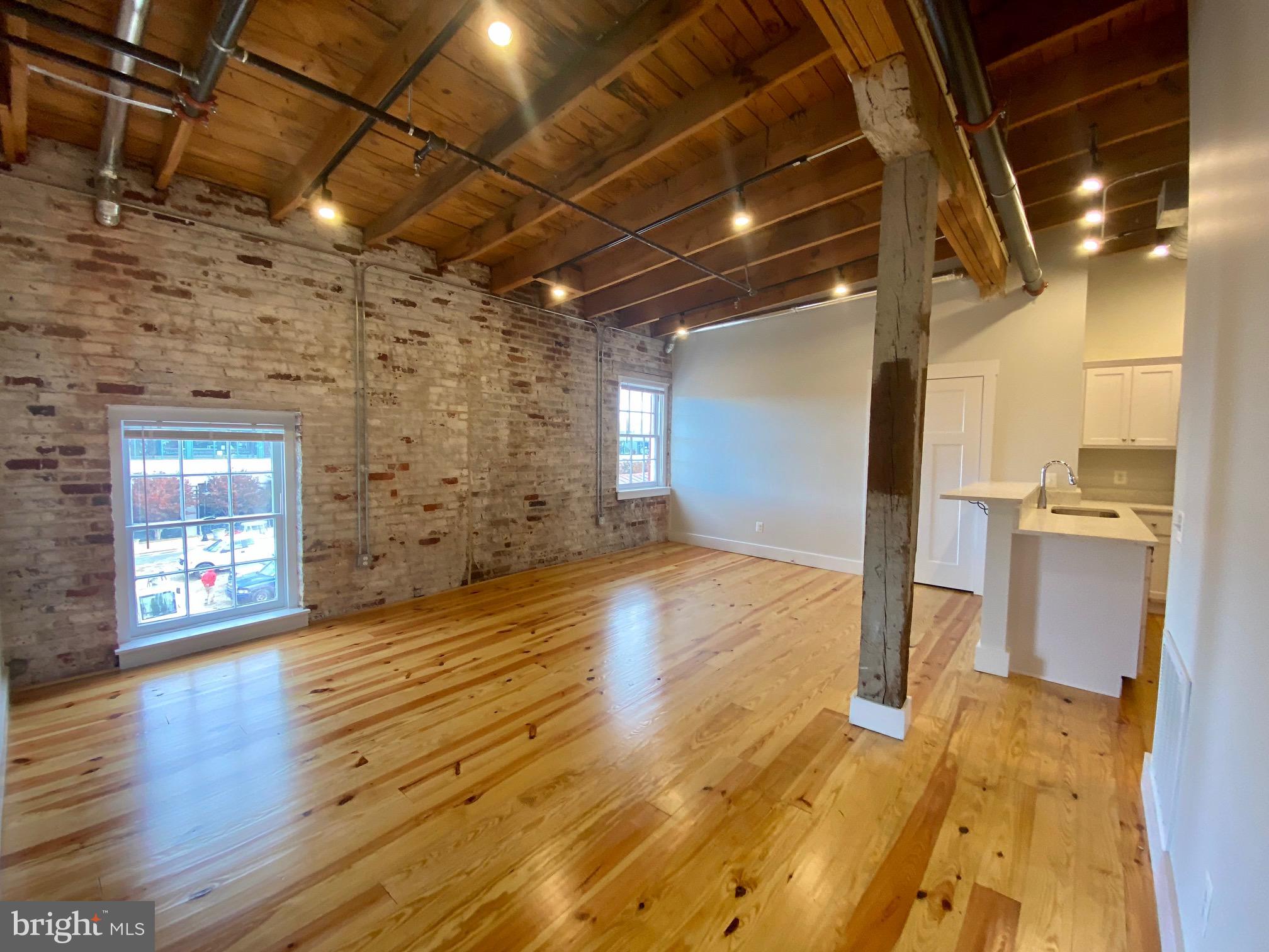 DOWNTOWN FREDERICKSBURG - Residential Lease