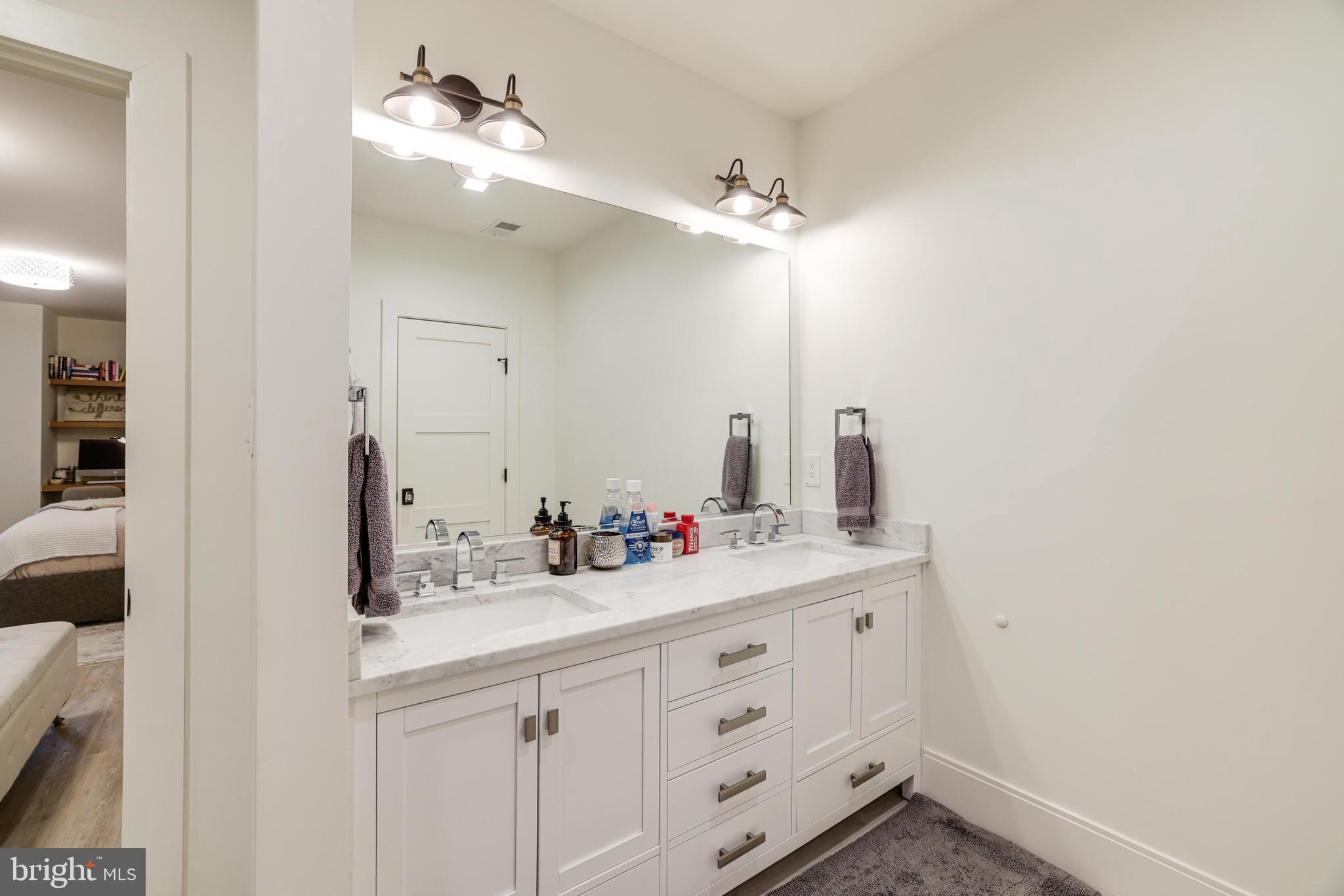 FOREST VILLA - Residential