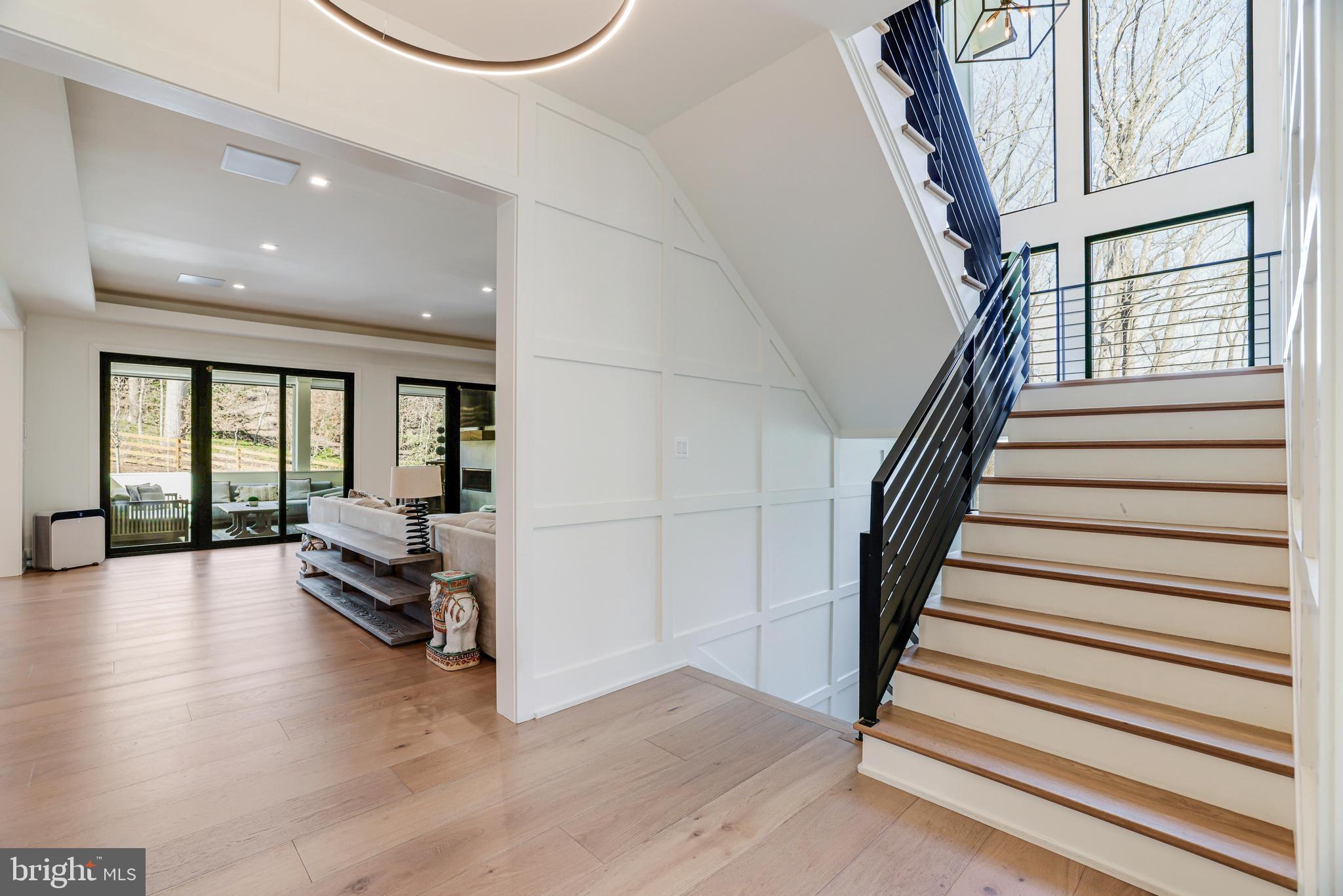 FOREST VILLA - Residential