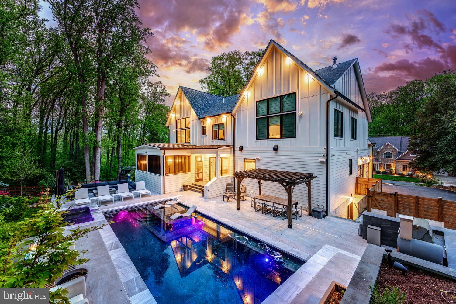 FOREST VILLA - Residential