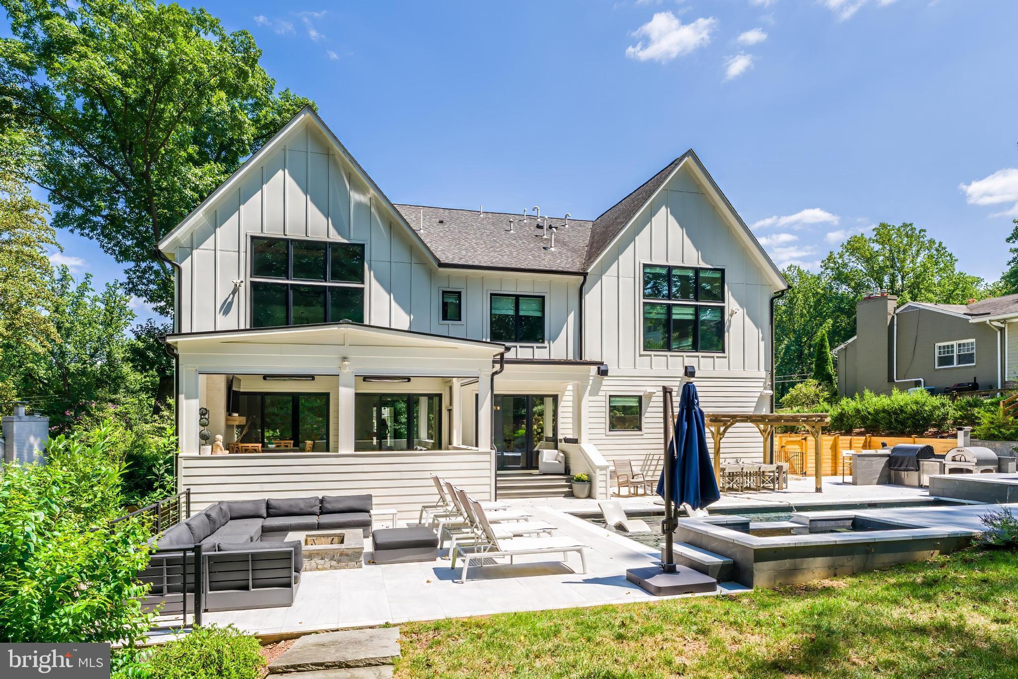 FOREST VILLA - Residential