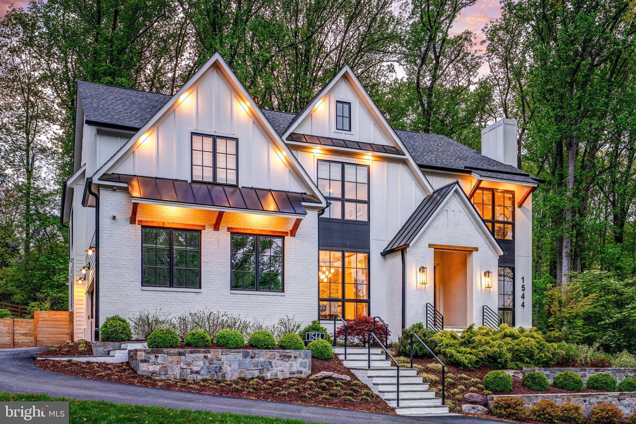 FOREST VILLA - Residential