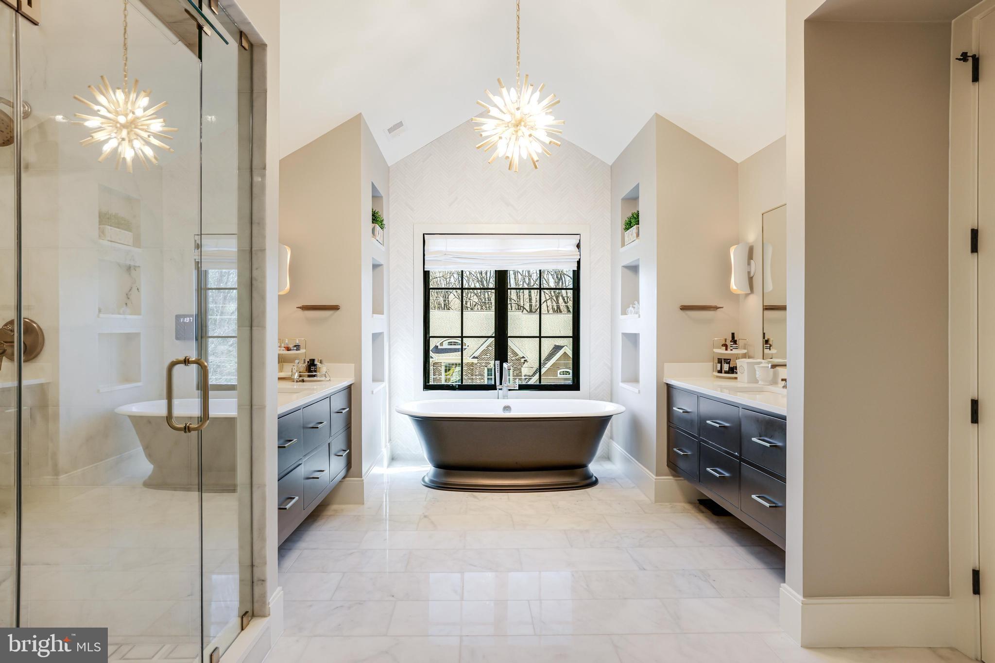 FOREST VILLA - Residential