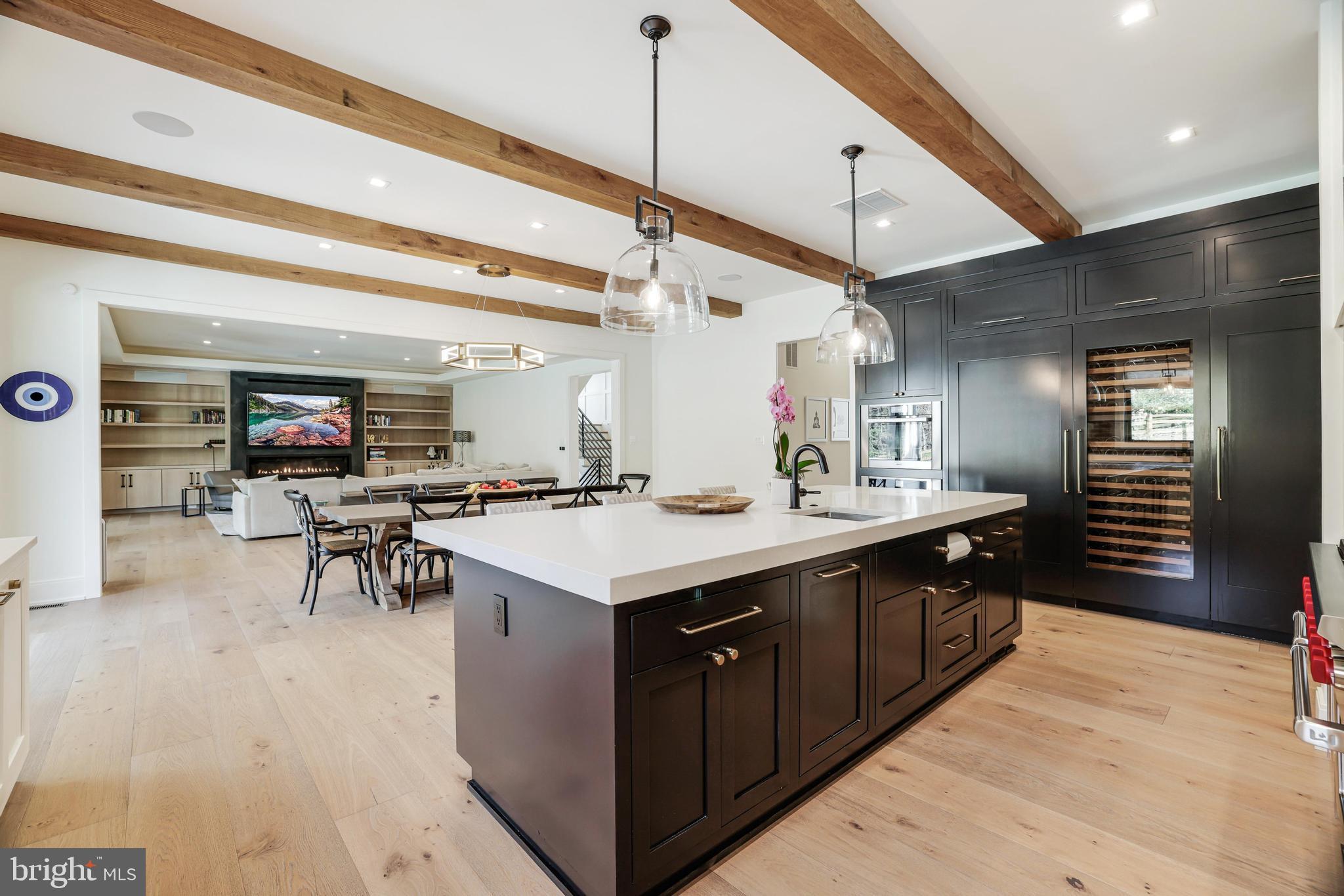 FOREST VILLA - Residential