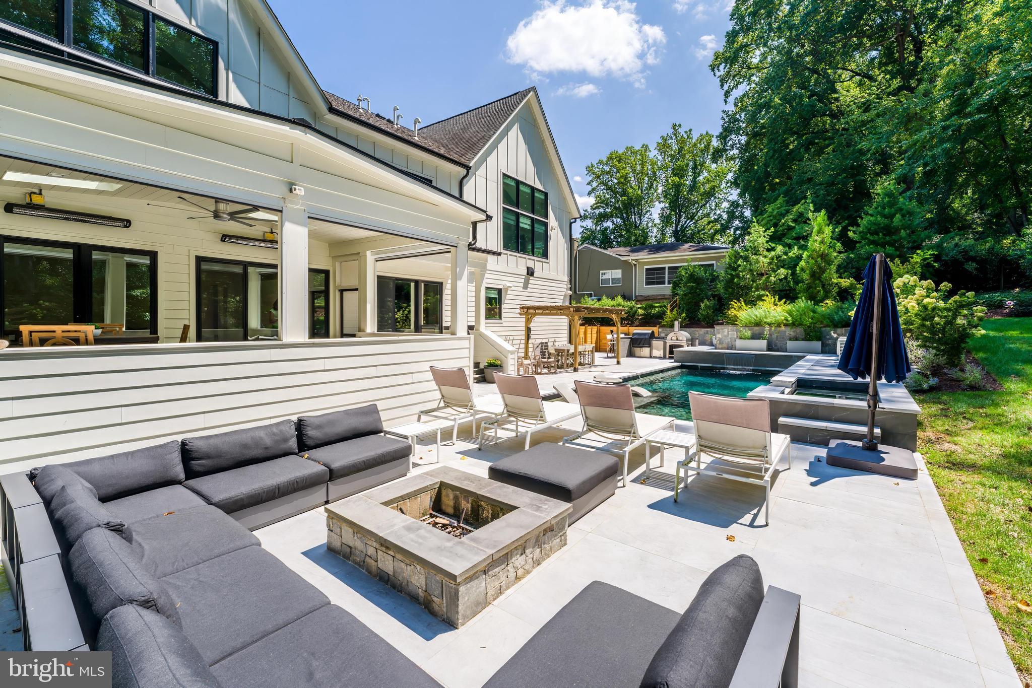 FOREST VILLA - Residential